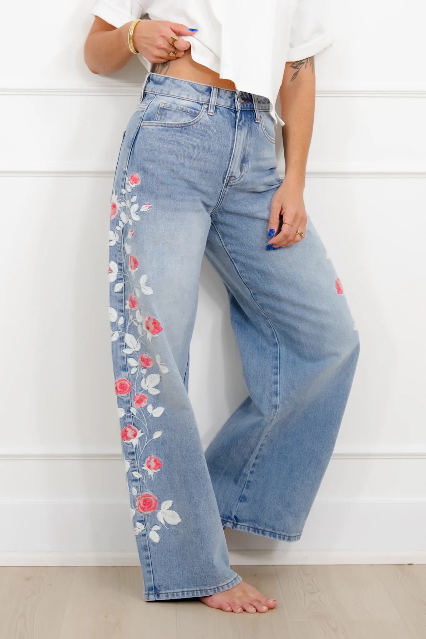 Bayeas High Rise Light Wash Barrel Jeans with Floral Embroidery - Image 5