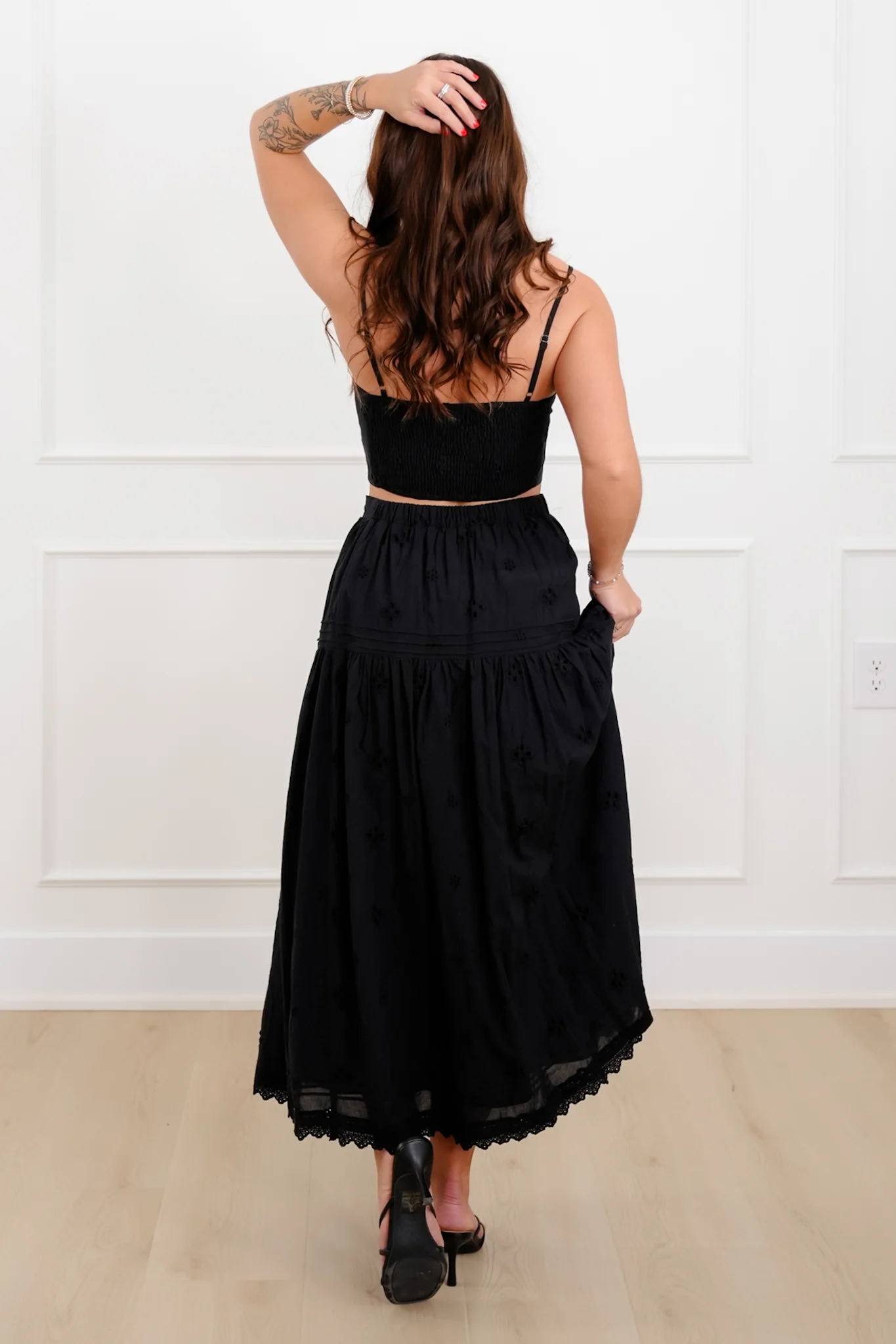 Black Eyelet Elastic Waist Midi Skirt - Image 5
