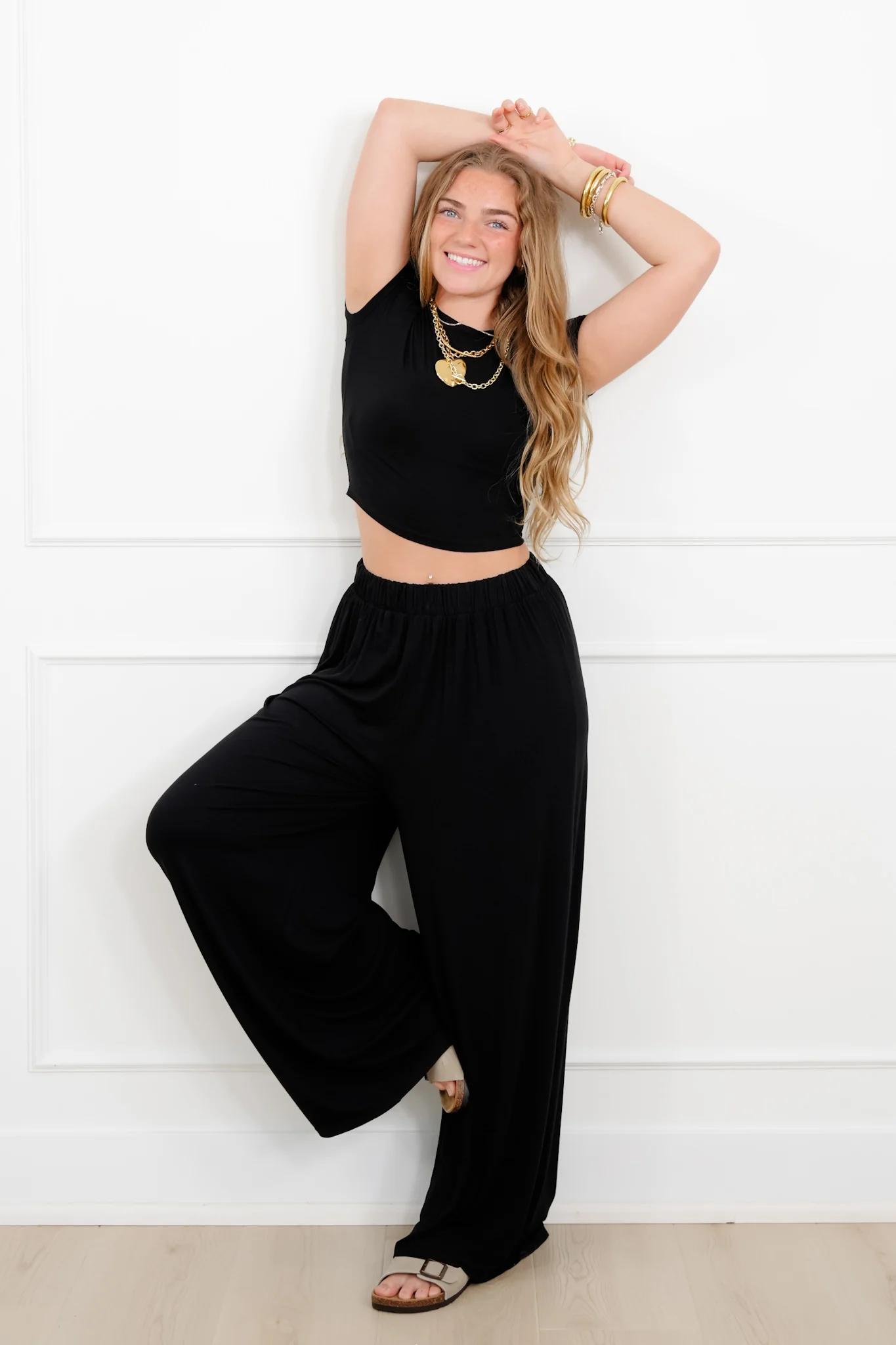 Black Short Sleeve Crop Top with Matching Pants Set