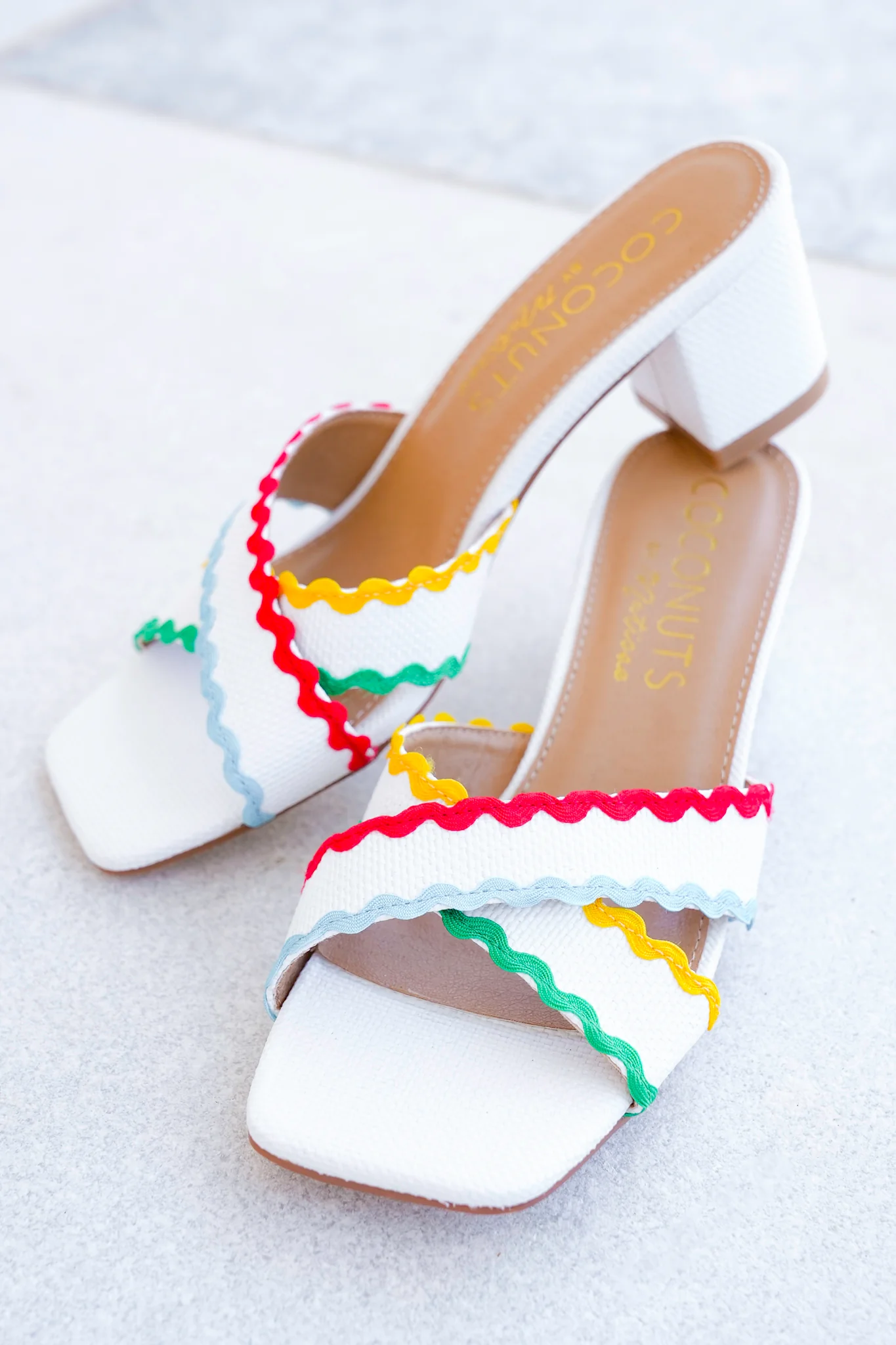 Block Heel Slide Sandals with Colorful Wavy Trim Accents - Image 4