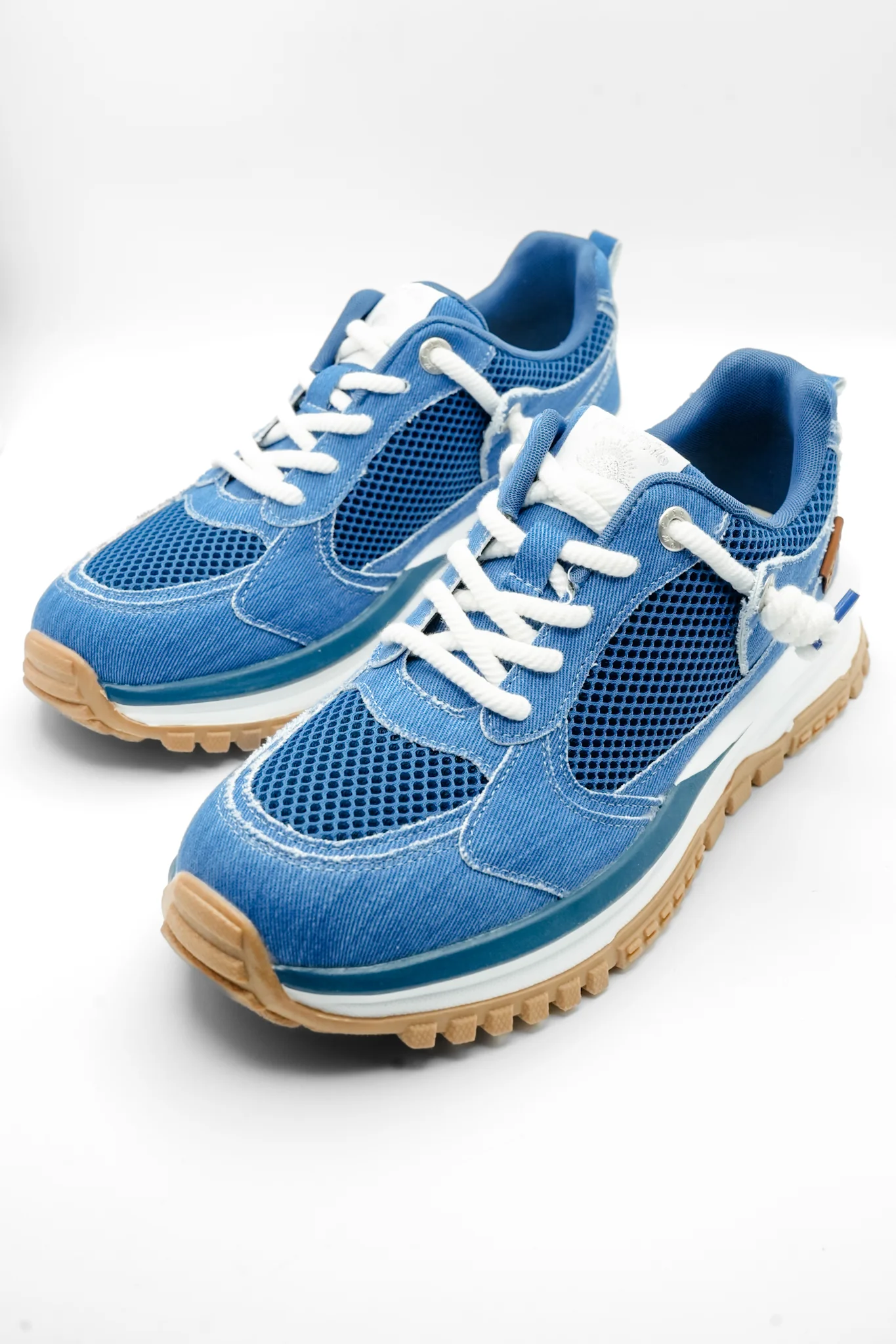Blowfish Chunky Platform Mesh Panel Lace Up Sneaker - Image 3