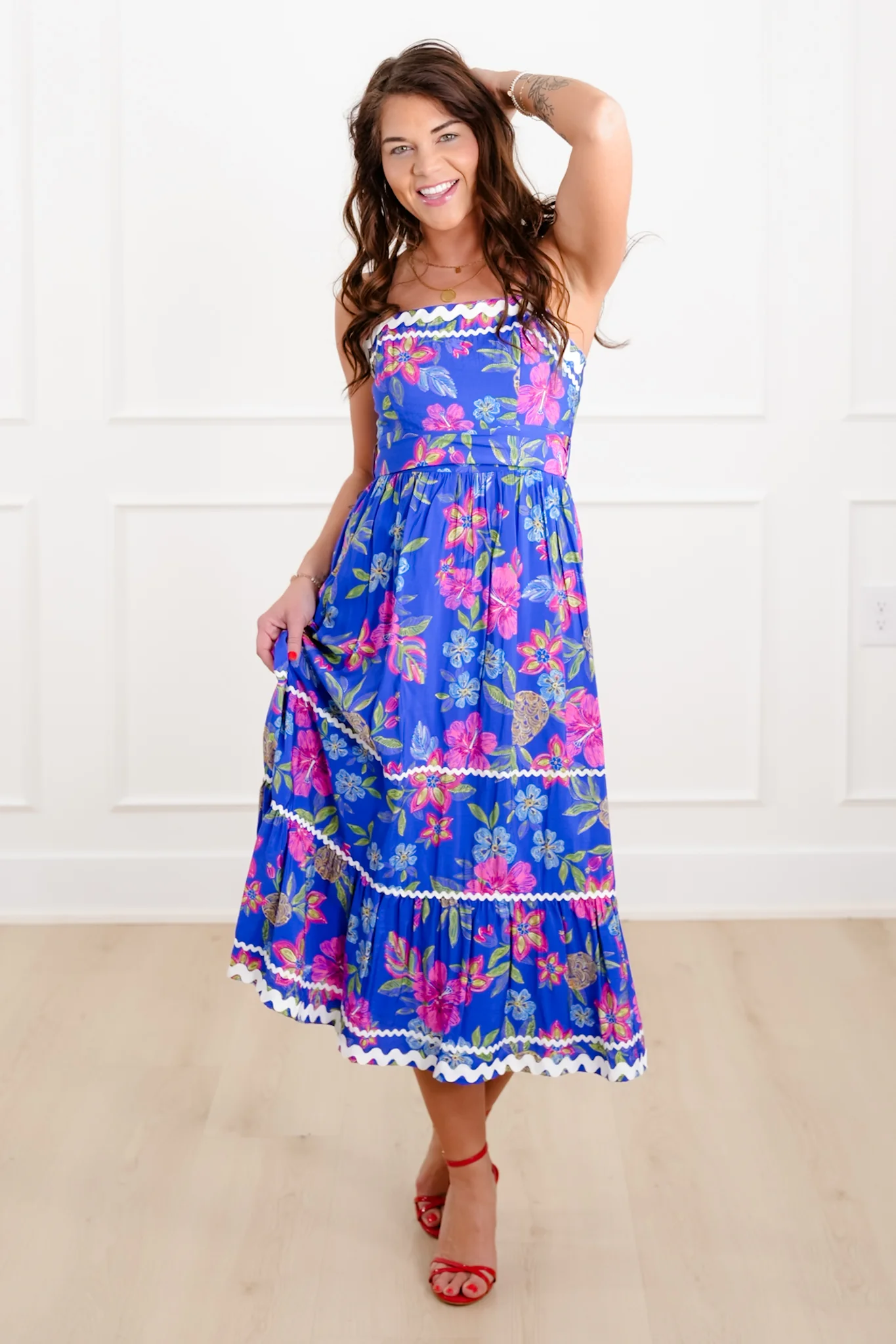 Blue Floral Sleeveless Midi Dress with Ric Rac Trim Detail - Image 7
