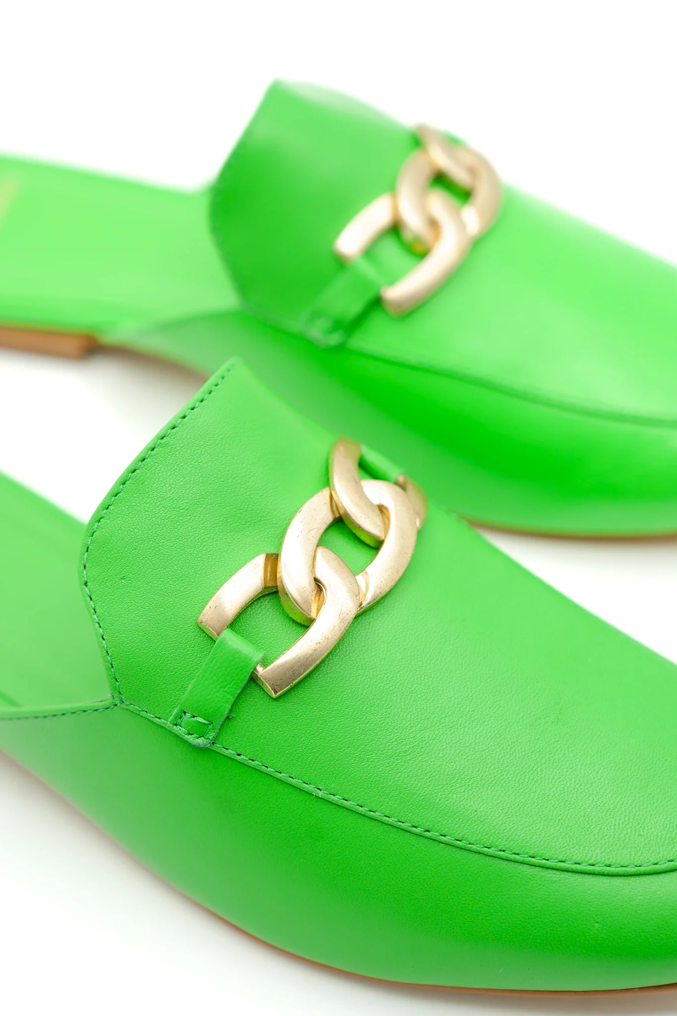 Chain Detail Slip On Loafer Mule - Image 3