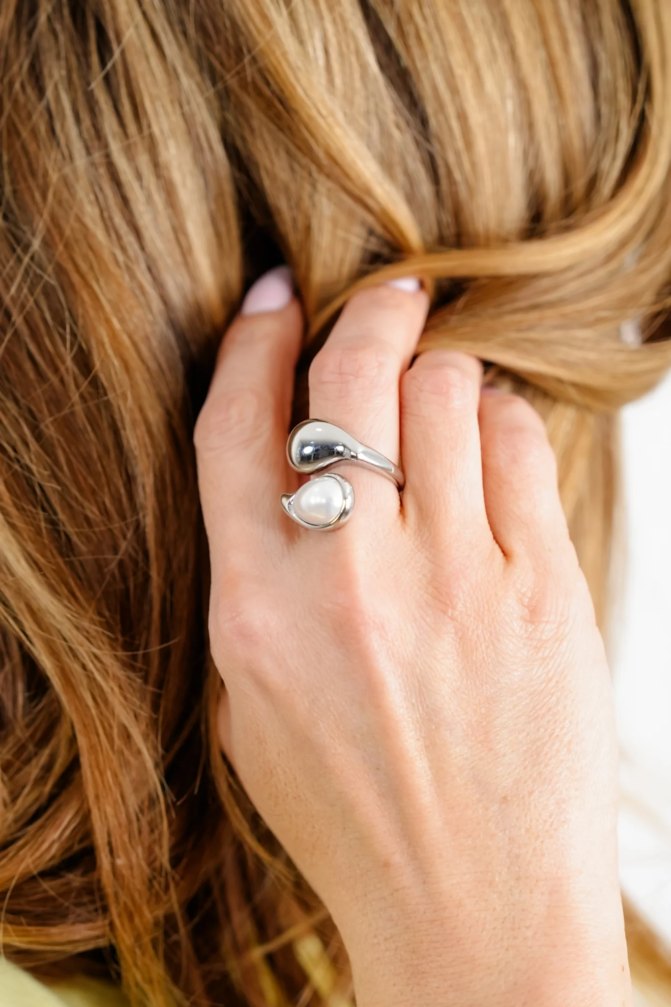 Chansutt Pearls Ava Ring - Image 2