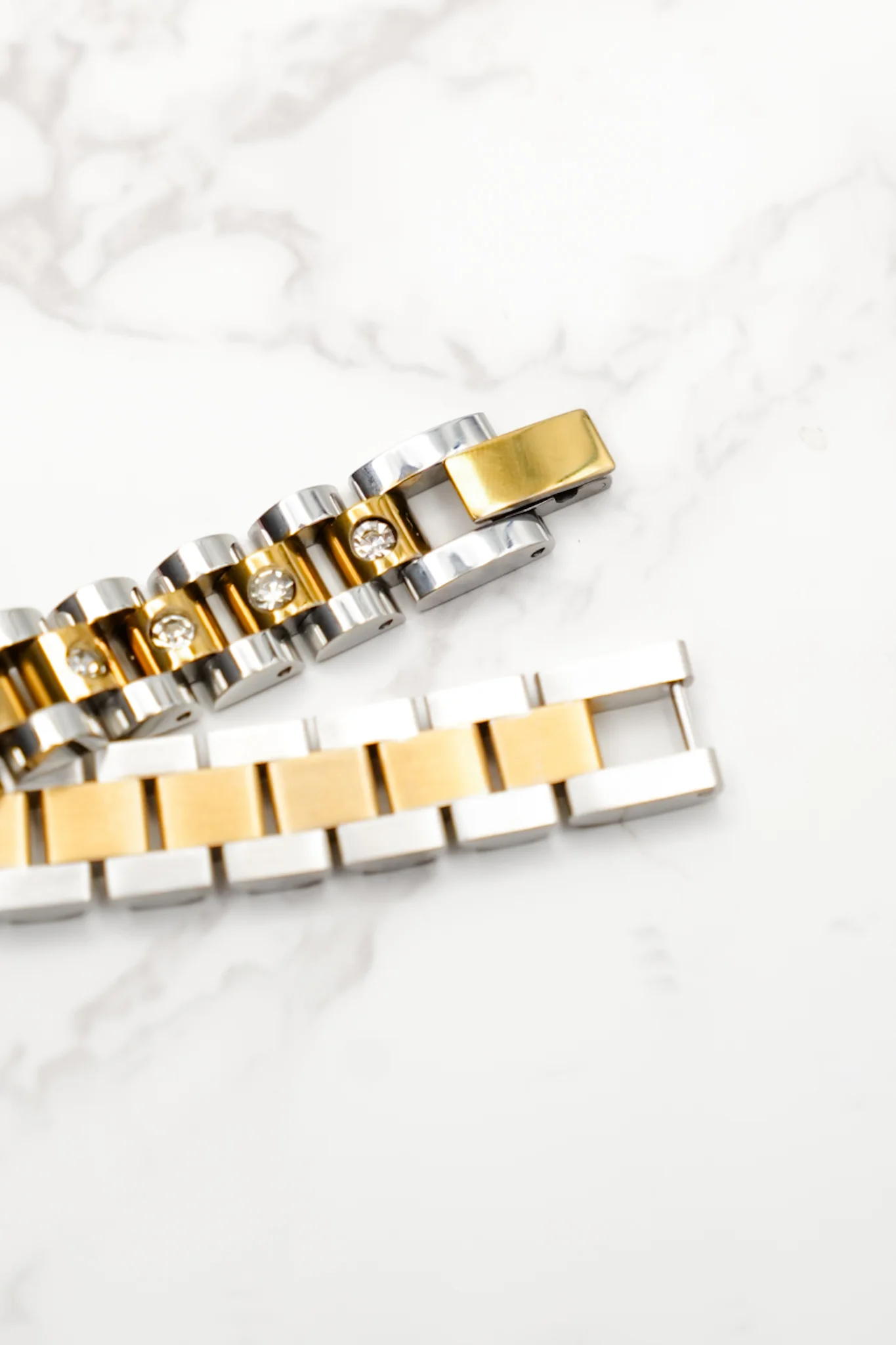 Chansutt Pearls Diamond Two Tone Watch Band - Image 3
