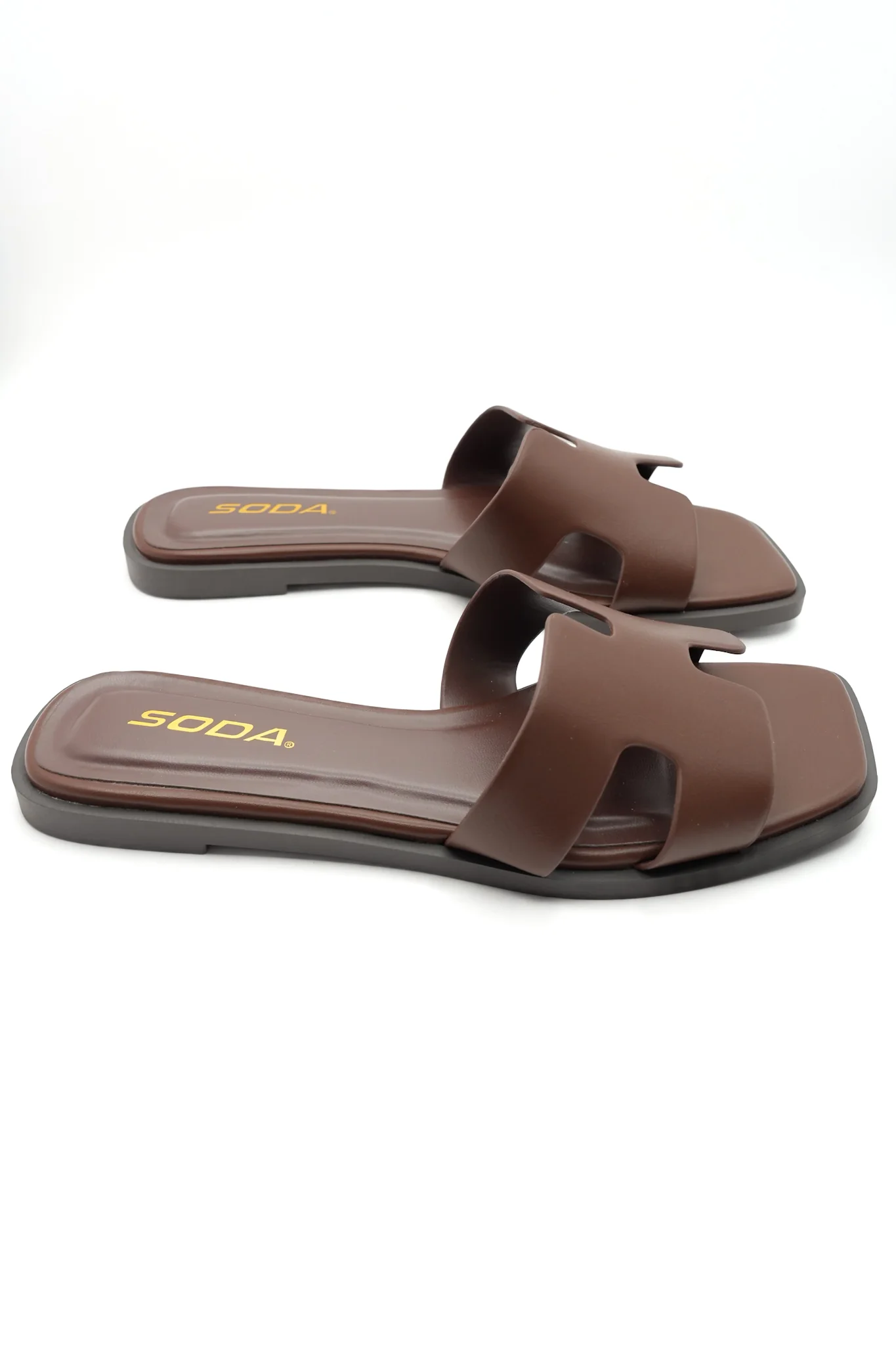 Cutout Strap Flat Slide Sandal - Image 7