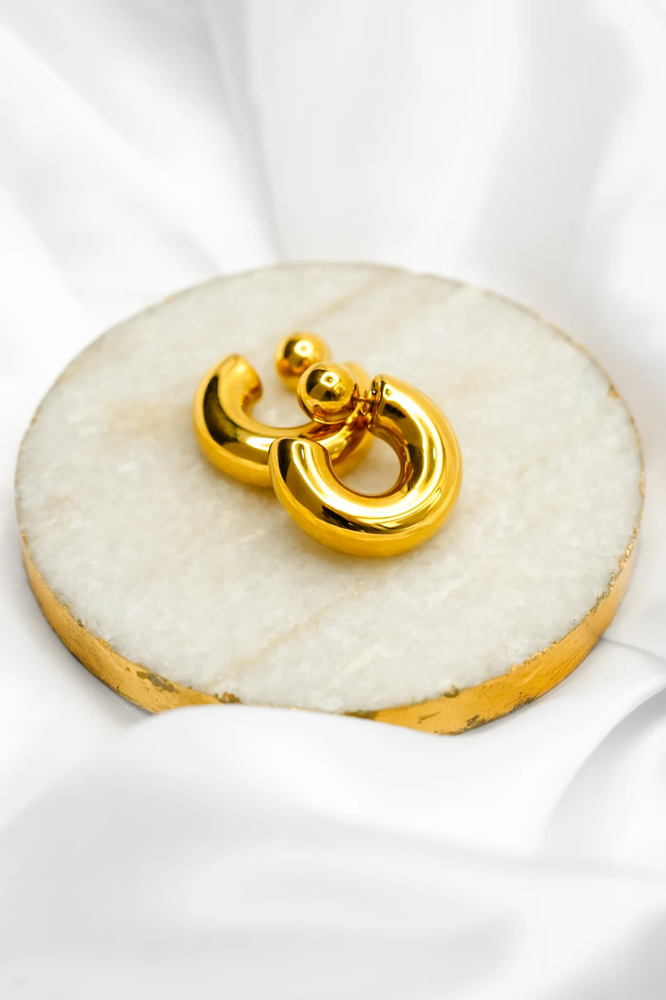 Mila + Stevie DAISY Thick Circle Bubble Hoop with Ball Clasp - Image 3