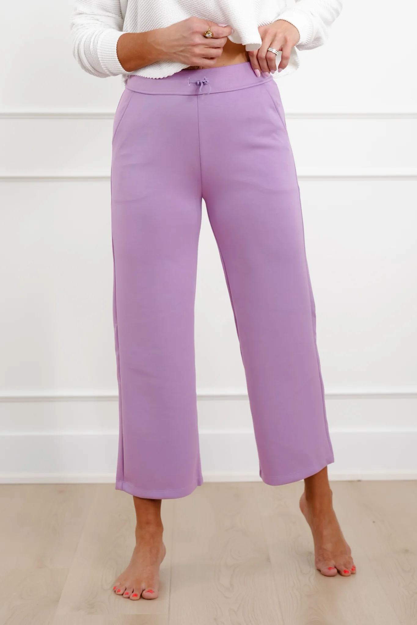 Door Buster! Plus/Reg Elastic Waist Cropped Pants - Image 12
