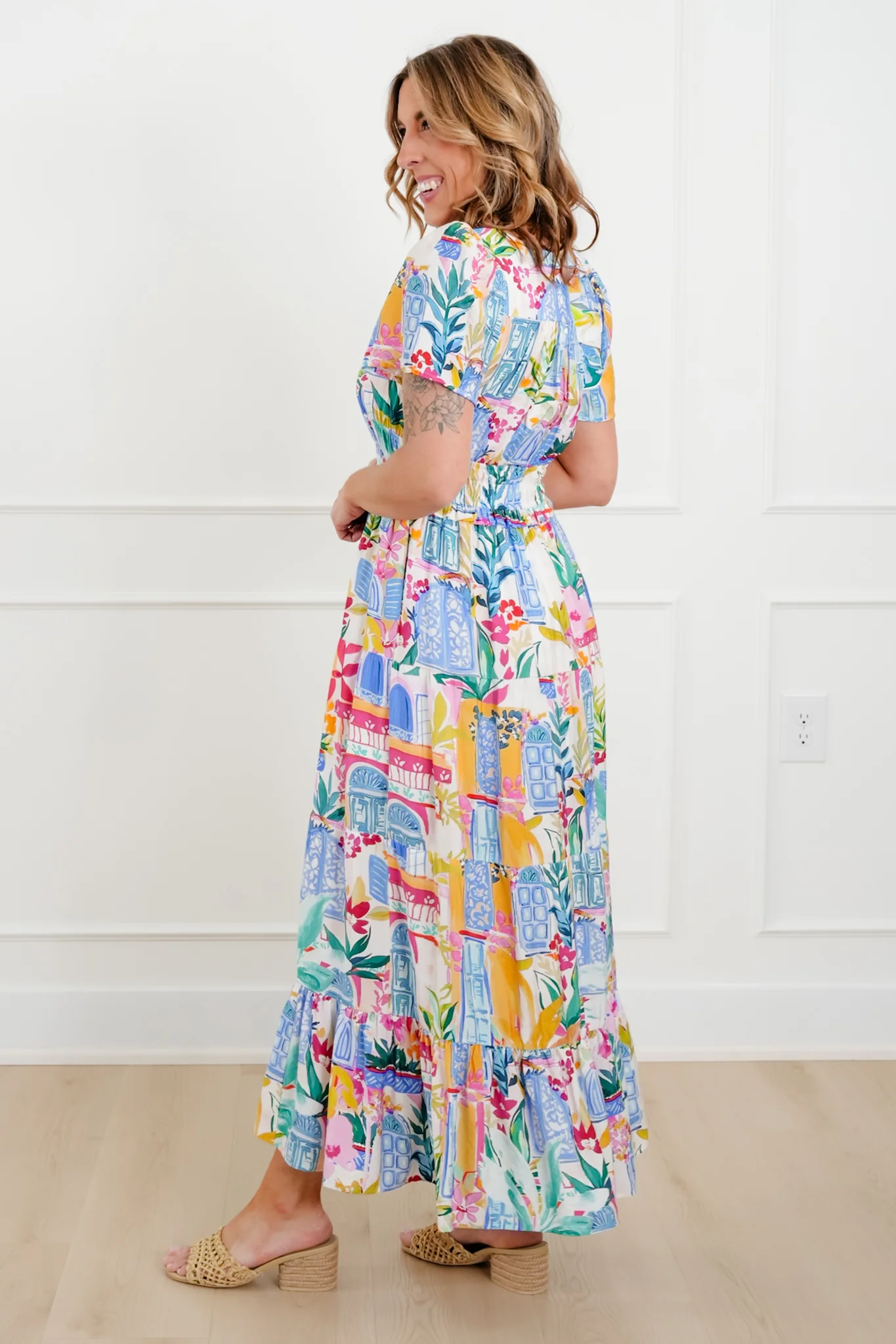 Floral Print Short Sleeve Deep V Neck Tiered Maxi Dress - Image 3