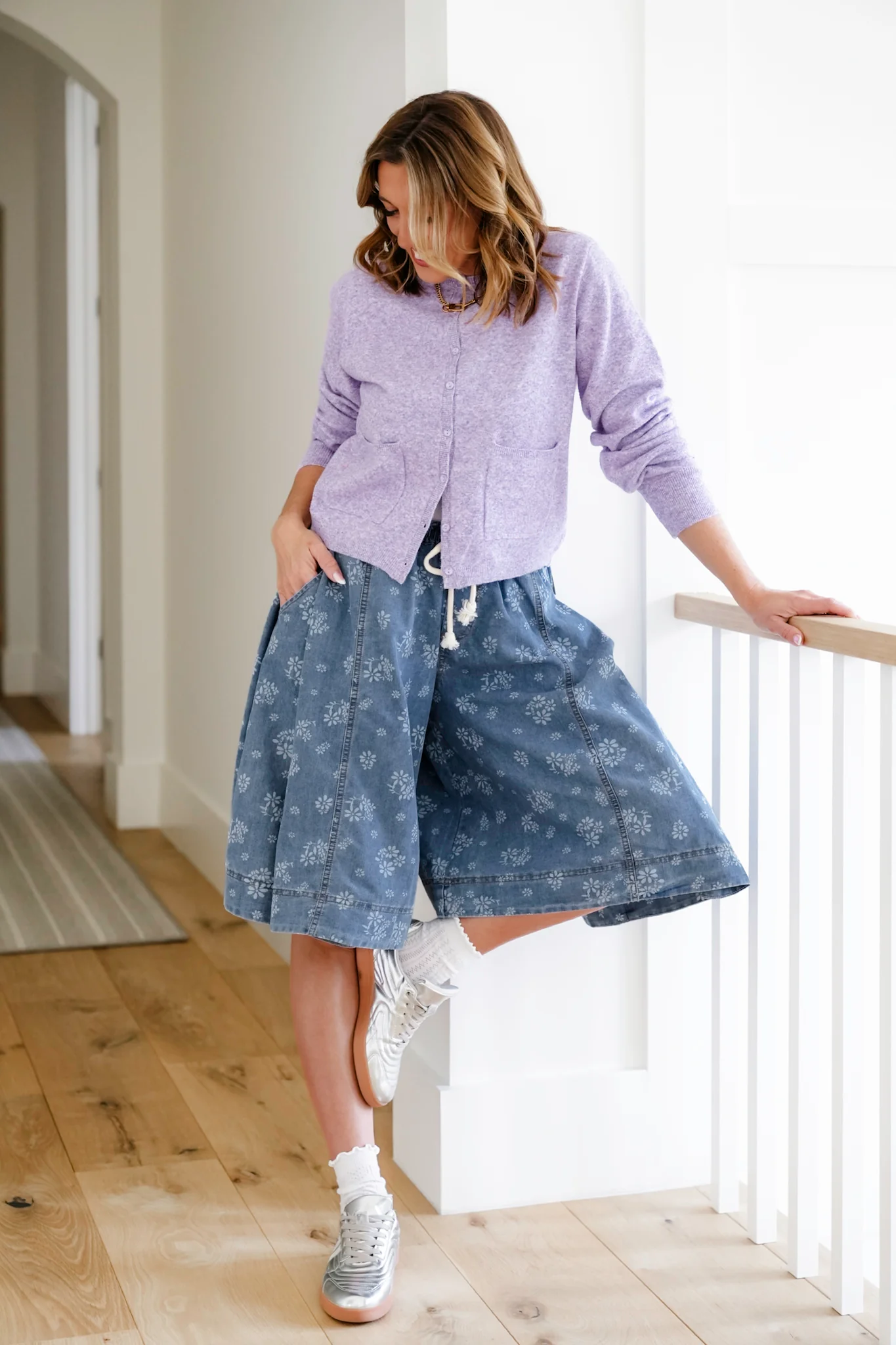 Floral Print Elastic Waist Wide Leg Shorts - Image 7