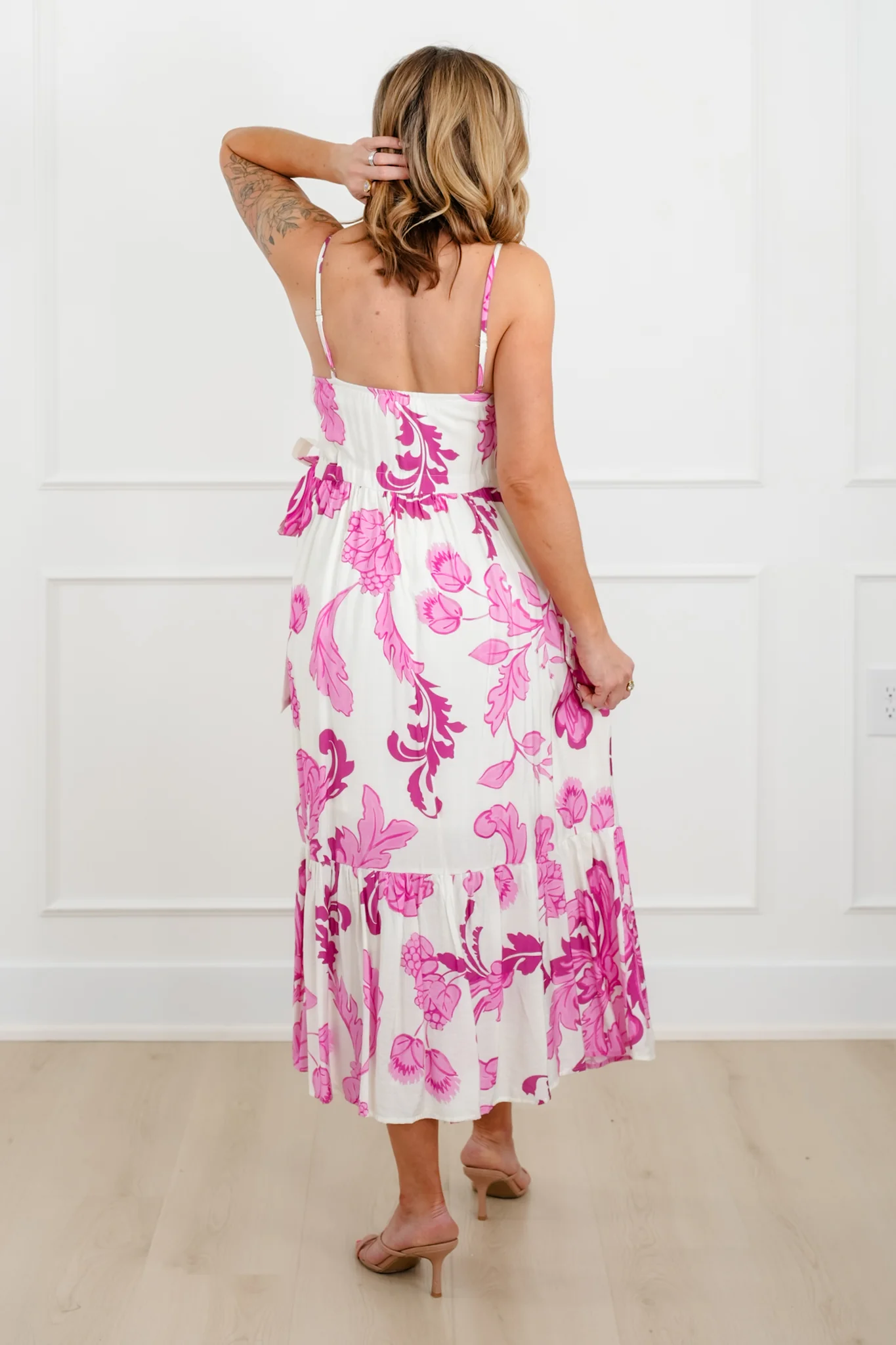 Floral Print Sleeveless Button Down Midi Dress - Image 4