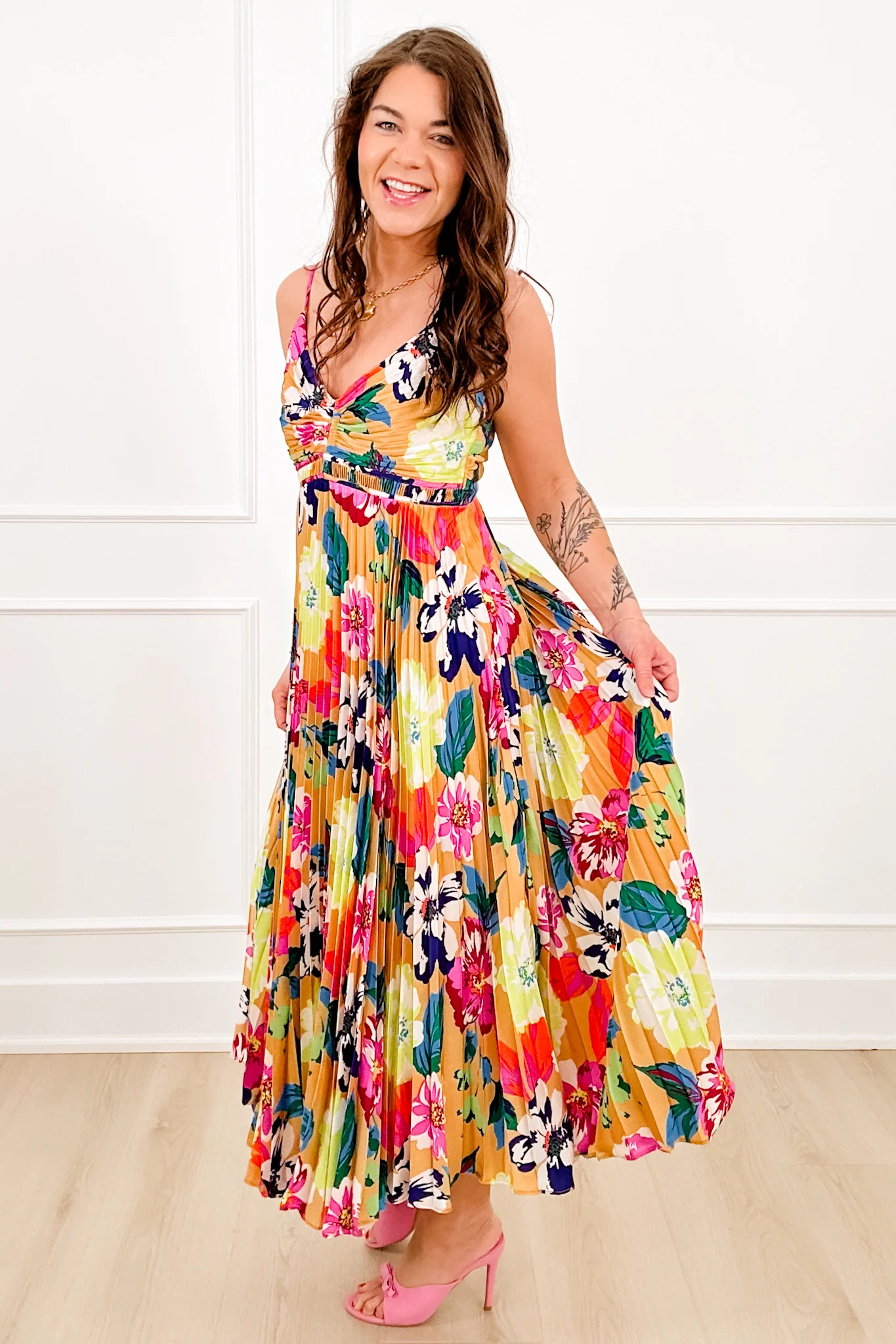 Floral Print Sleeveless Pleated Midi Dress - Image 4