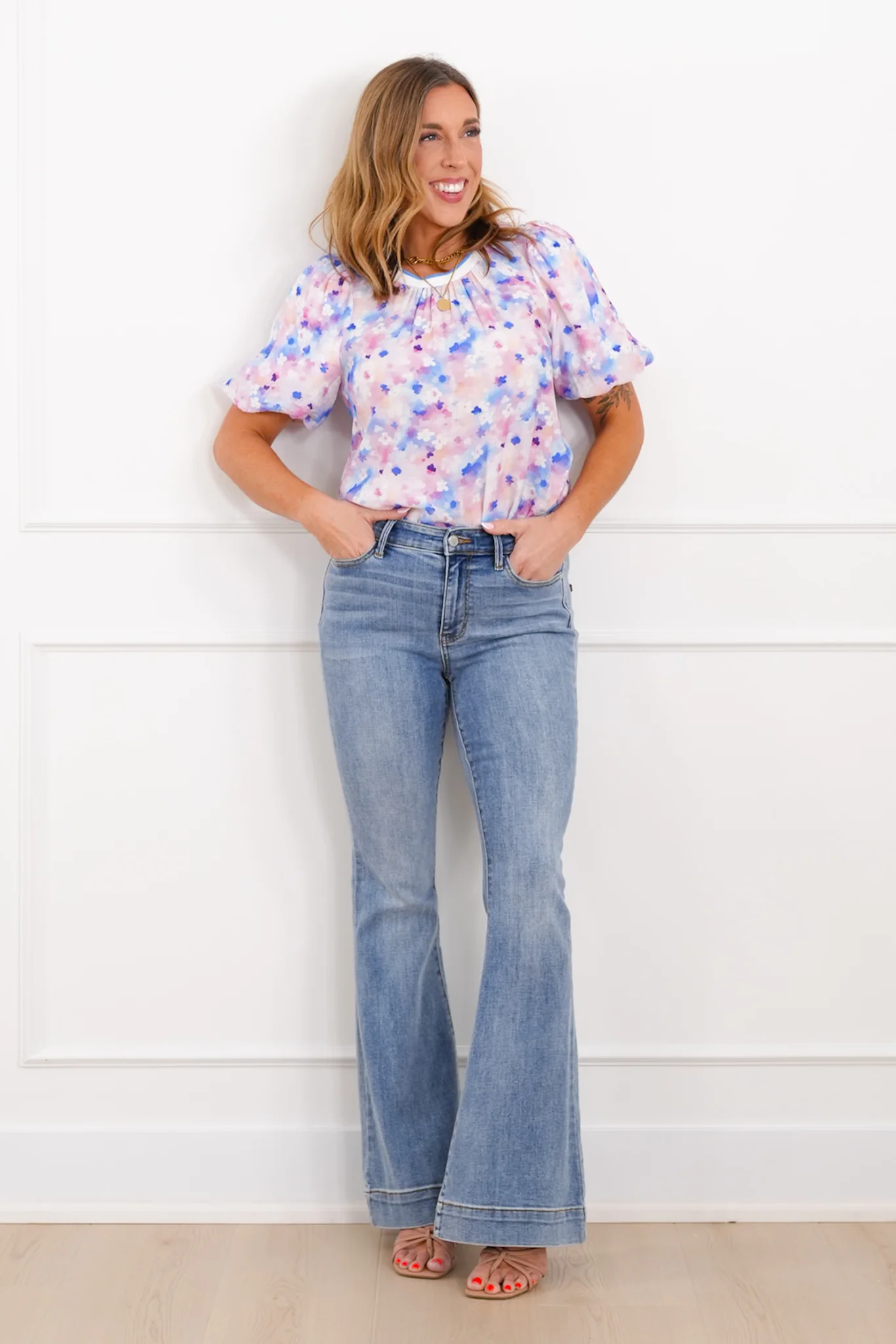 Floral Printed Short Bubble Sleeve Top - Image 5