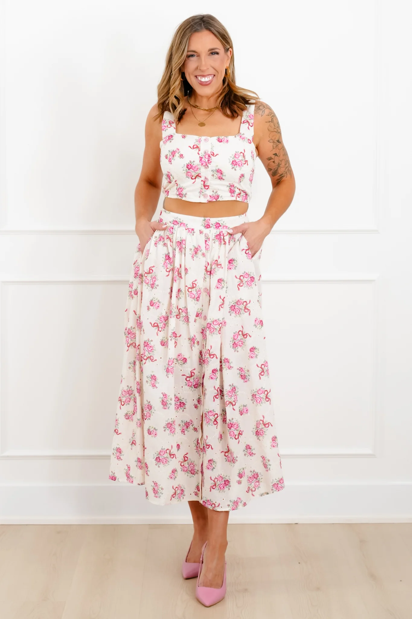 Floral Sleeveless Crop Top and Skirt Set - Image 4