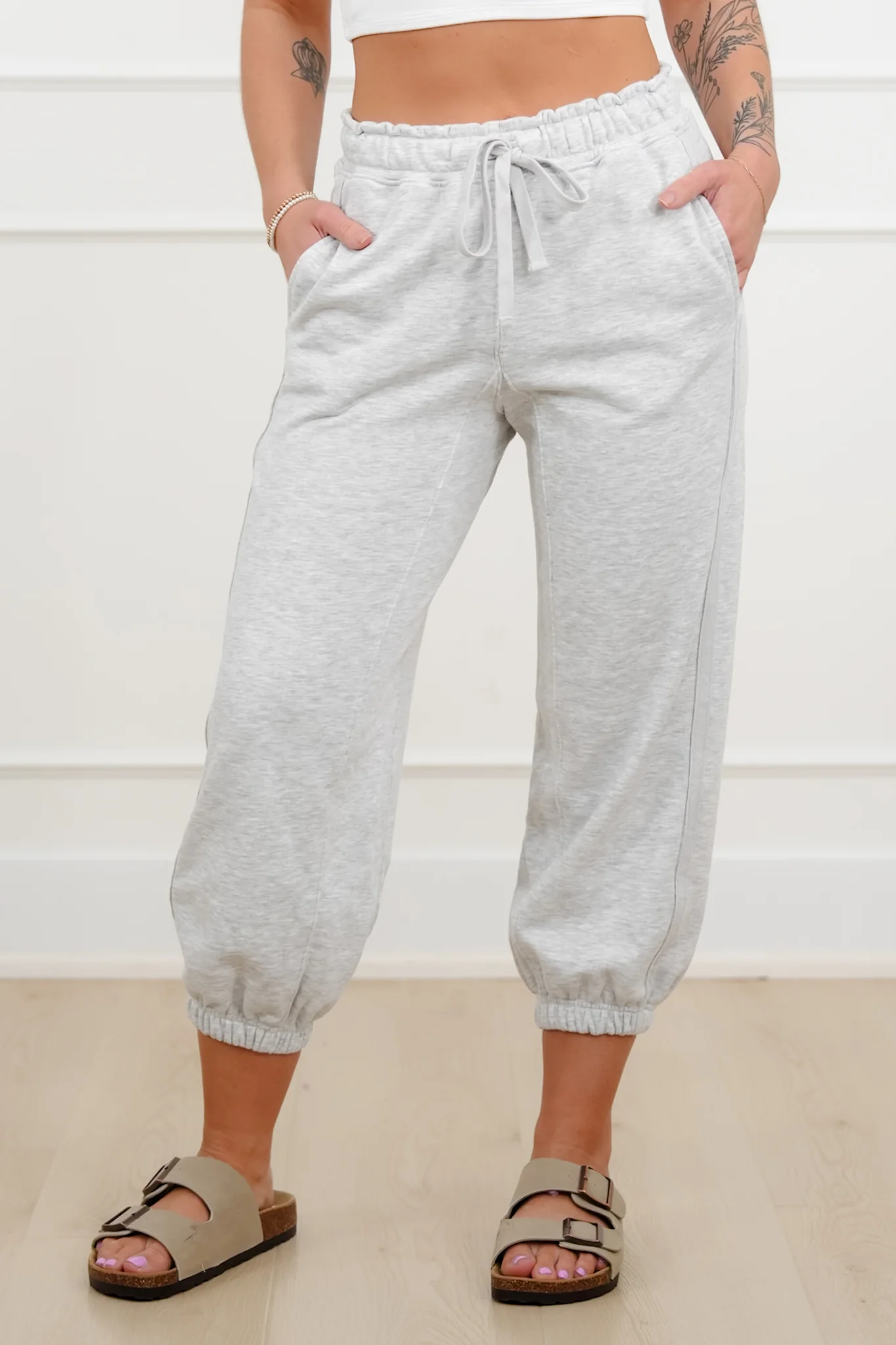 French Terry Elastic Waist Cropped Joggers - Image 3