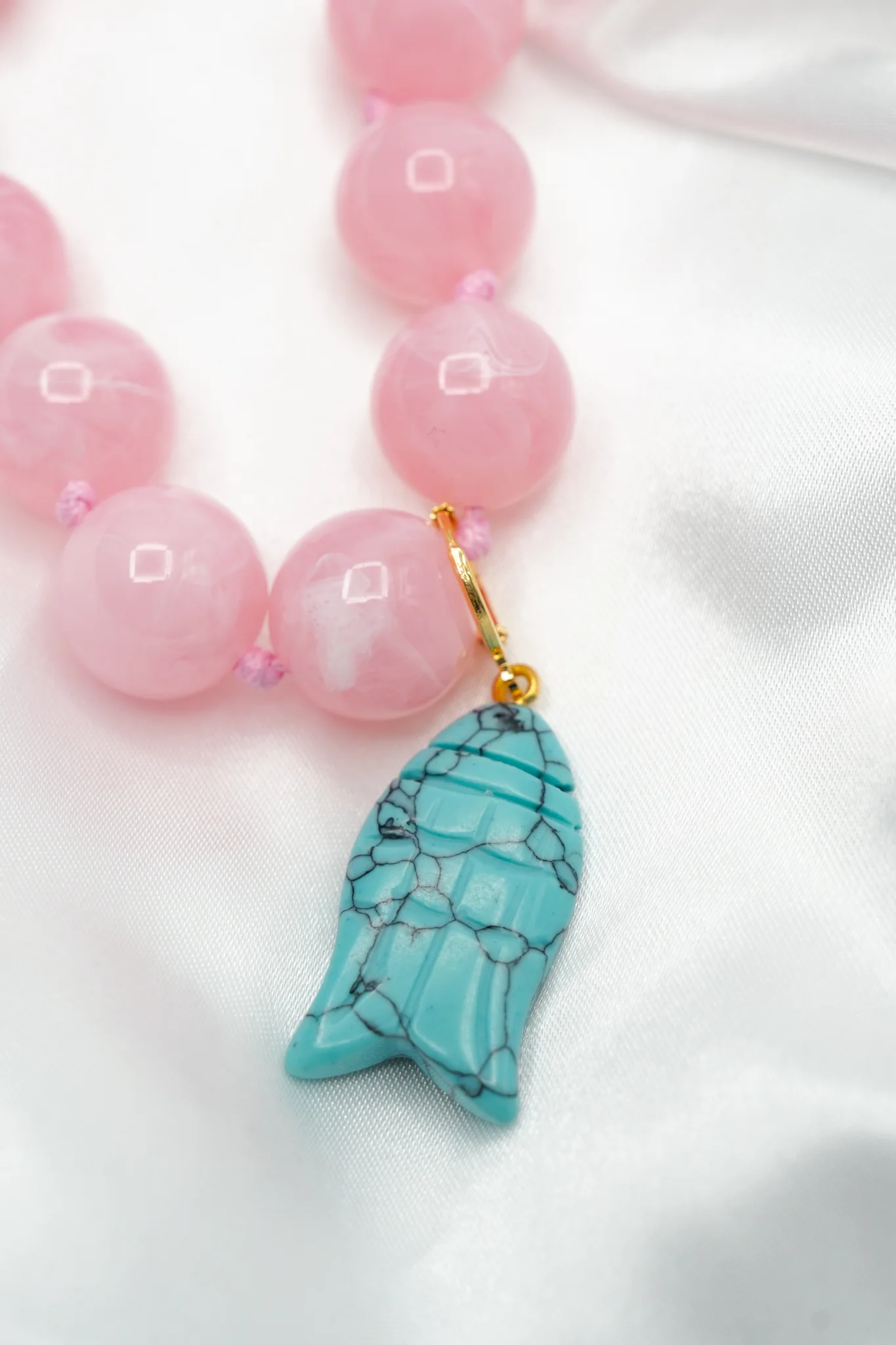 Gemelli Kiawah Fish Charm Necklace - Image 2