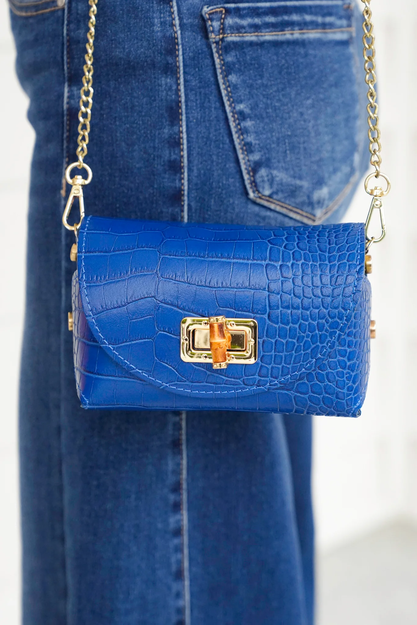 Genuine Italian Leather Croc-Embossed Pouch and Crossbody Bag - Image 3
