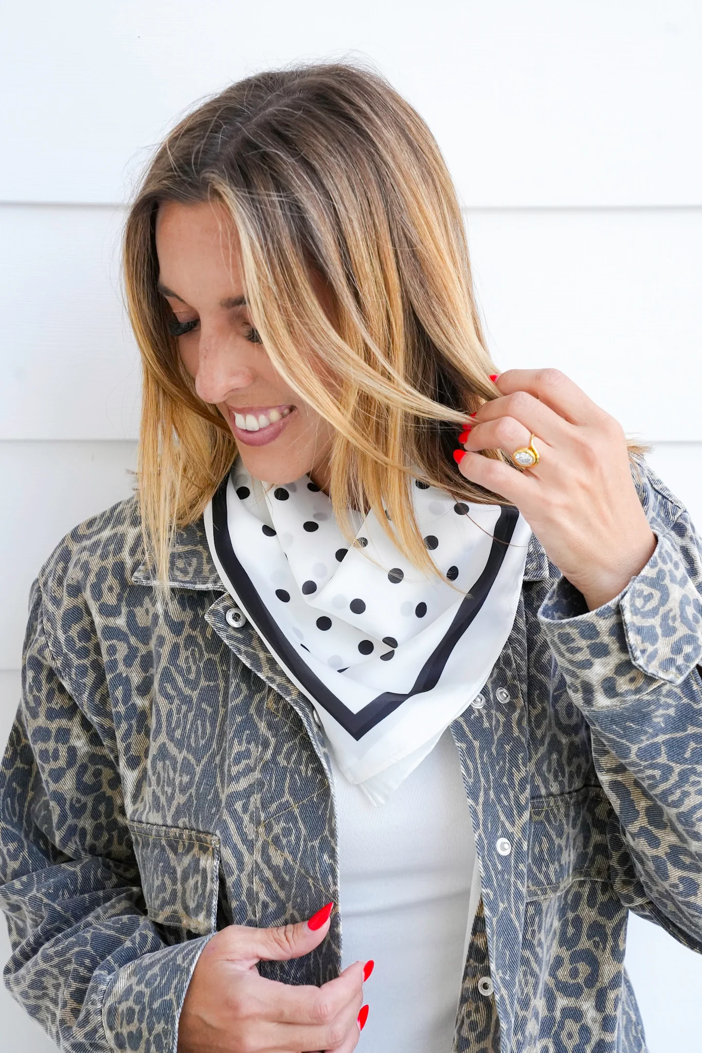 German Fuentes Dotted Pattern Small Scarf - Image 3