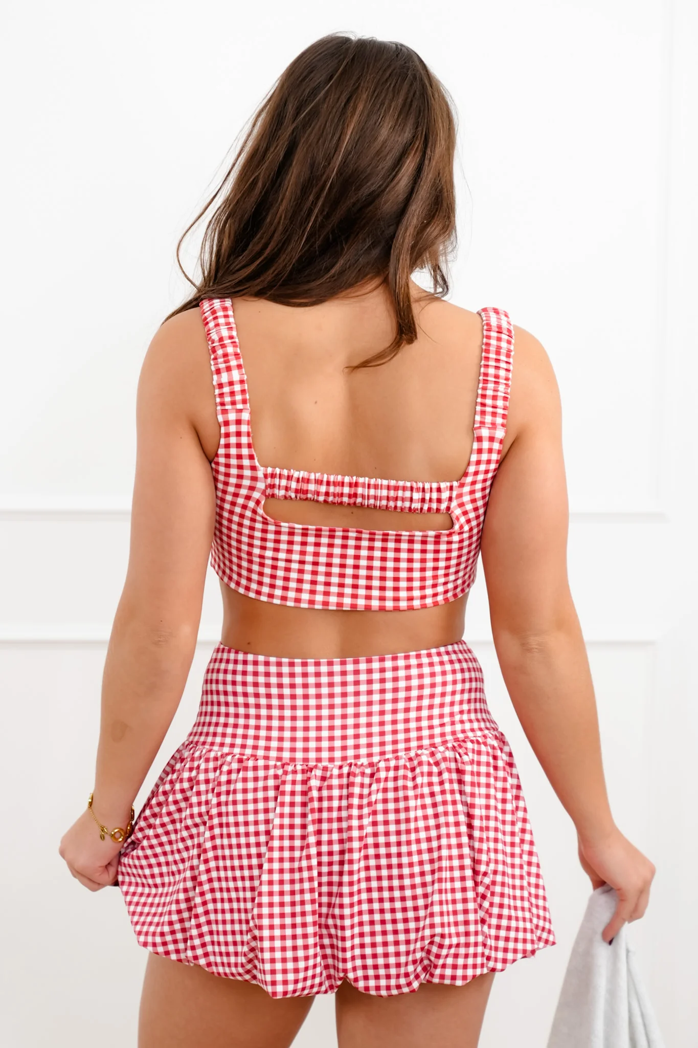 Gingham Print Sleeveless Crop Top - Image 2