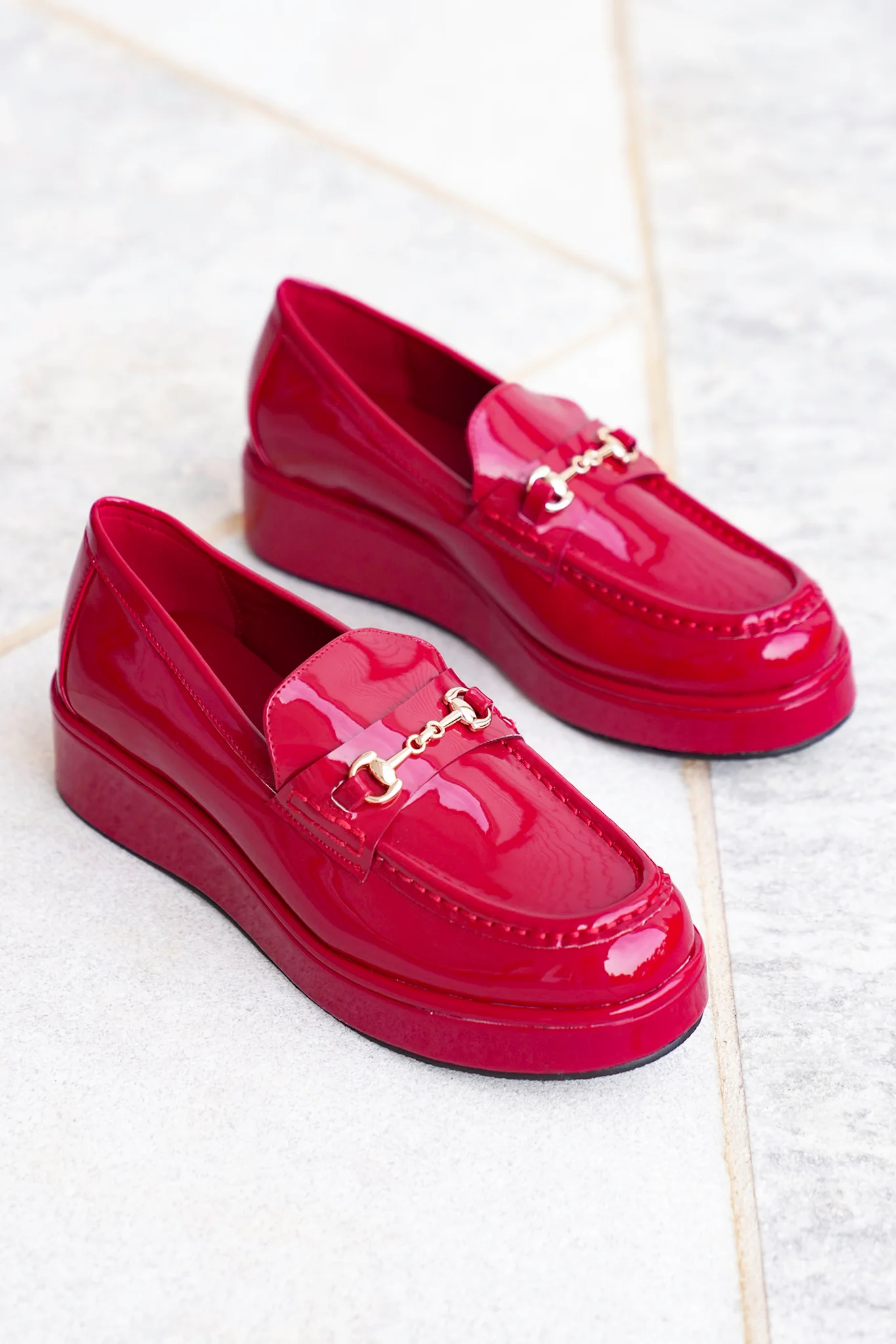 Glossy Chic Patent Platform Loafer with Gold Accent - Image 4