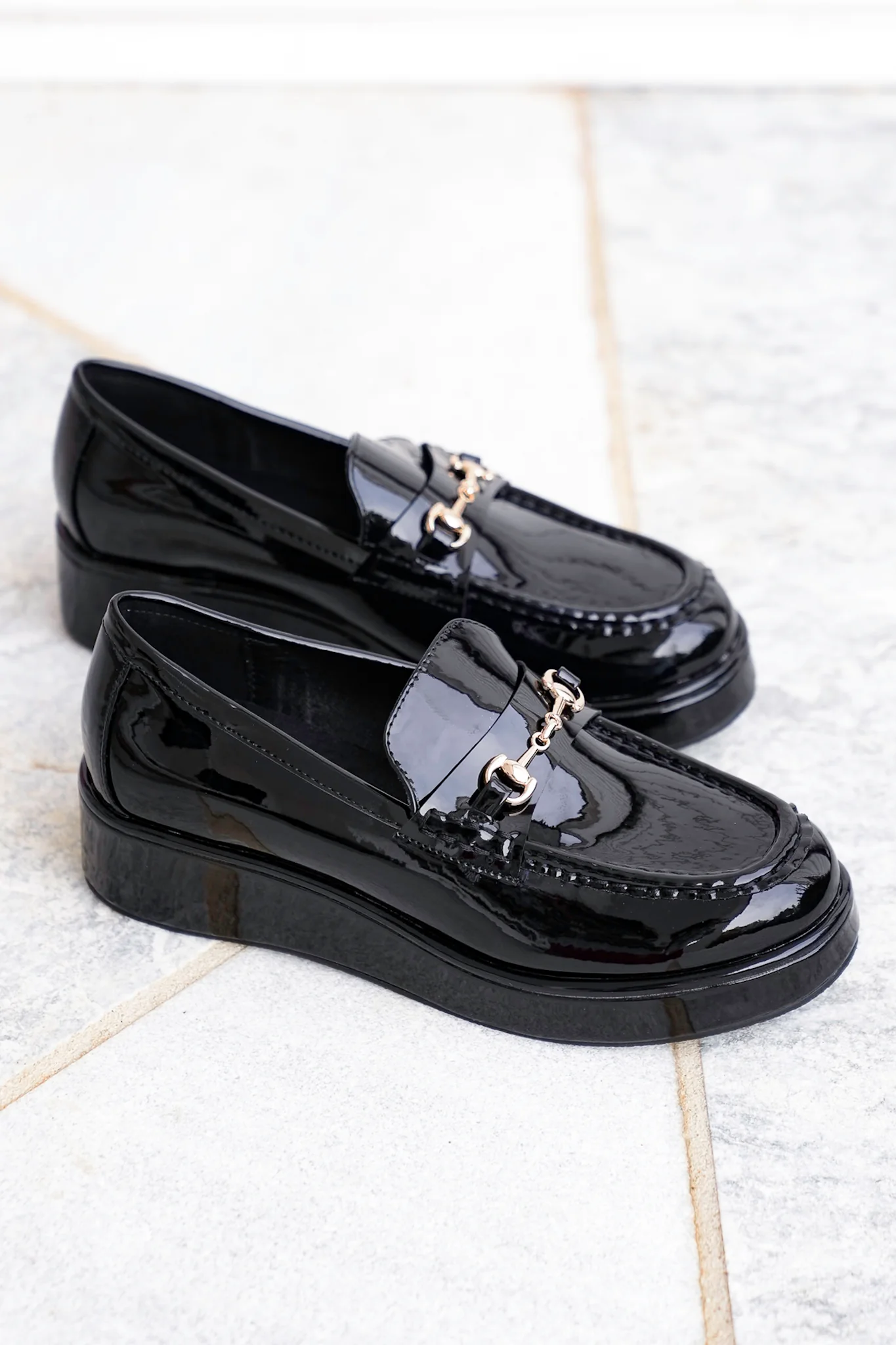 Glossy Chic Patent Platform Loafer with Gold Accent - Image 5