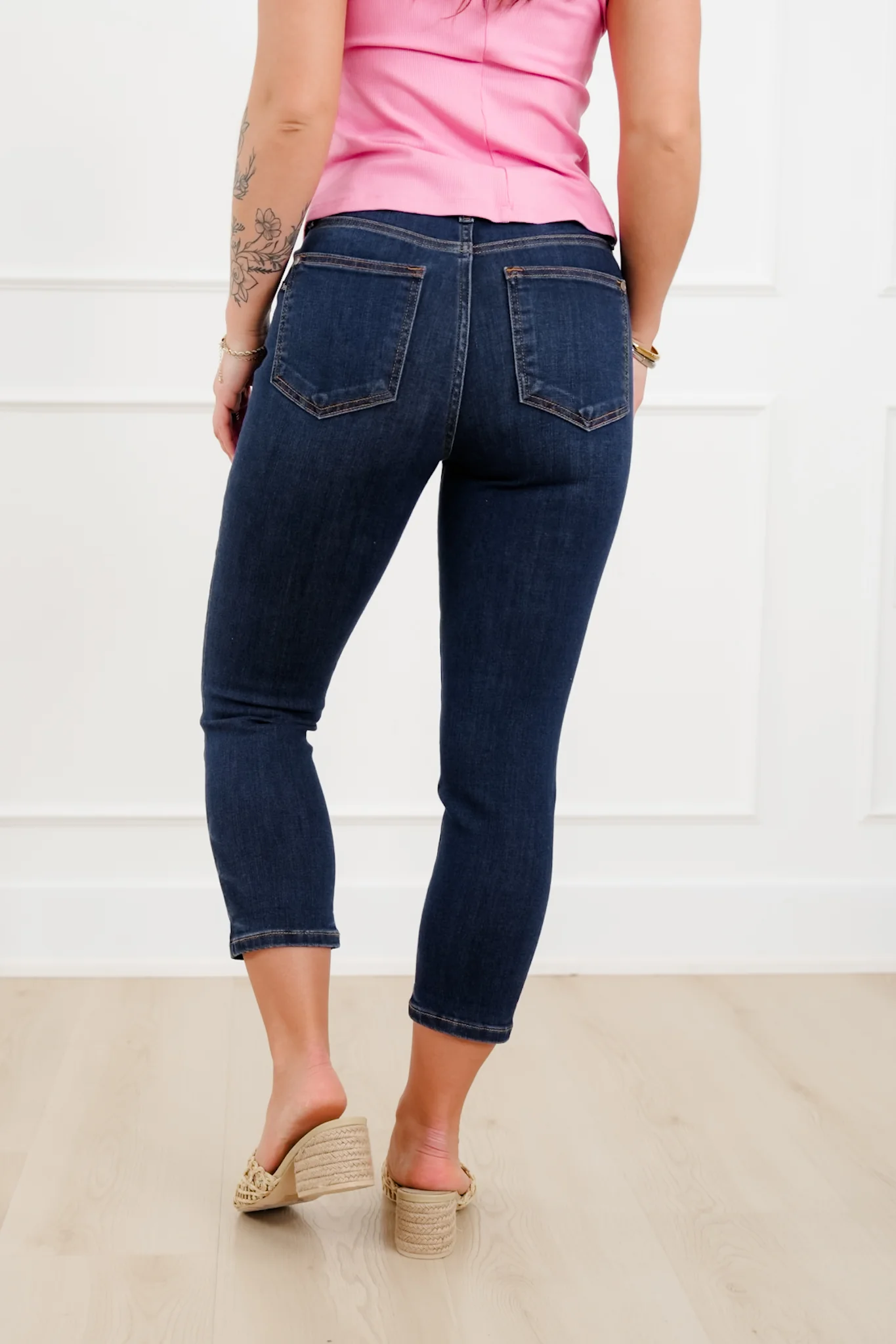 Judy Blue High Rise Dark Wash Cuffed Capri - Image 6