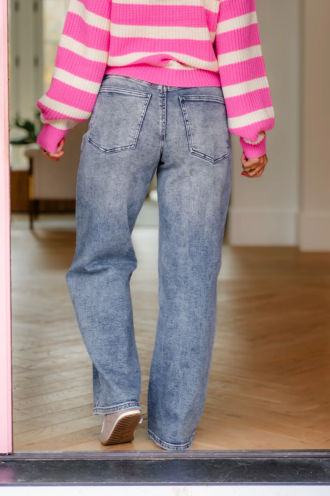 Judy Blue High Rise Light Vintage Wash Wilhelmina Jeans - Image 4