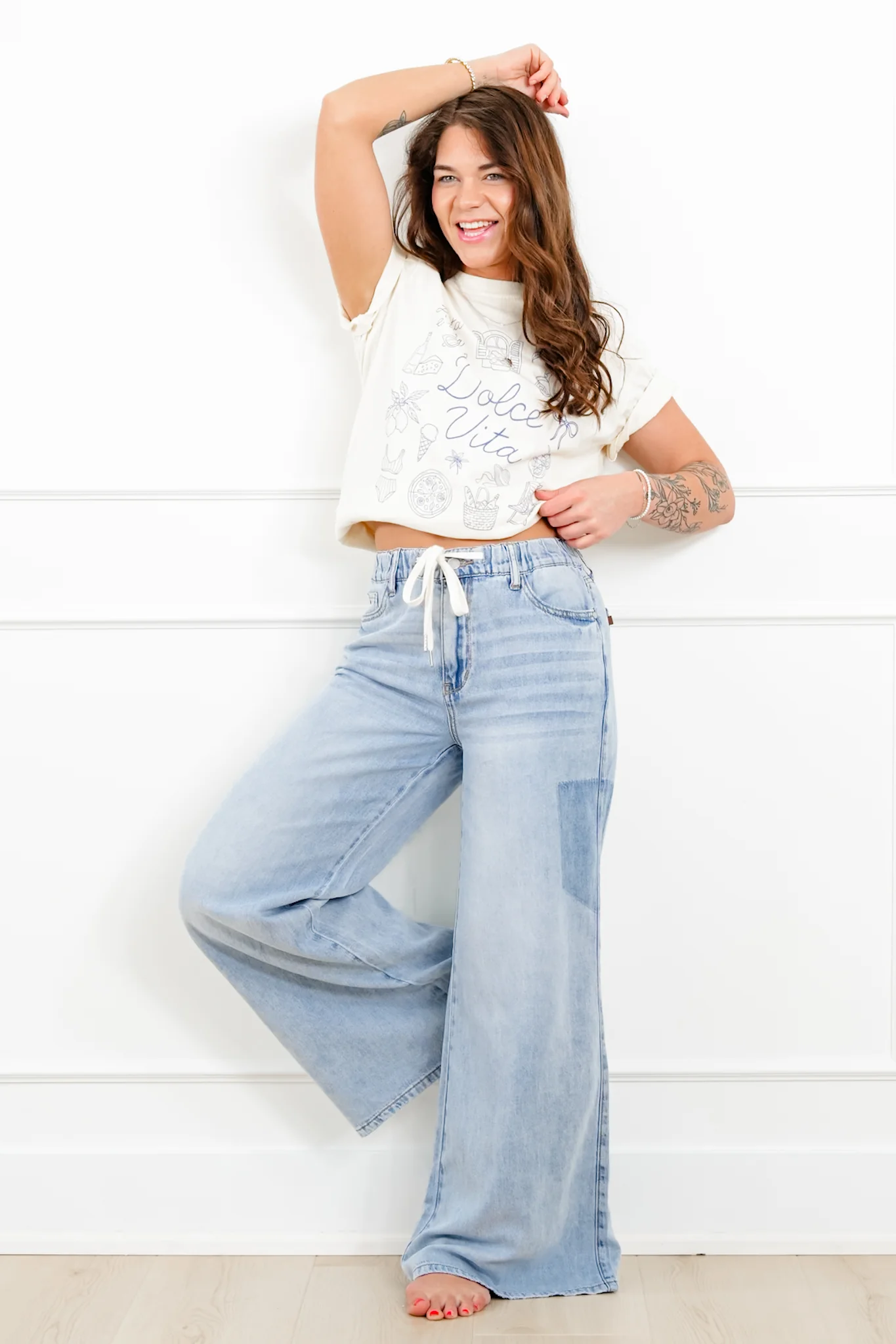 Judy Blue High Rise Light Wash Elastic Waistband Featherweight Palazzo Jeans with Shadow Pockets - Image 2