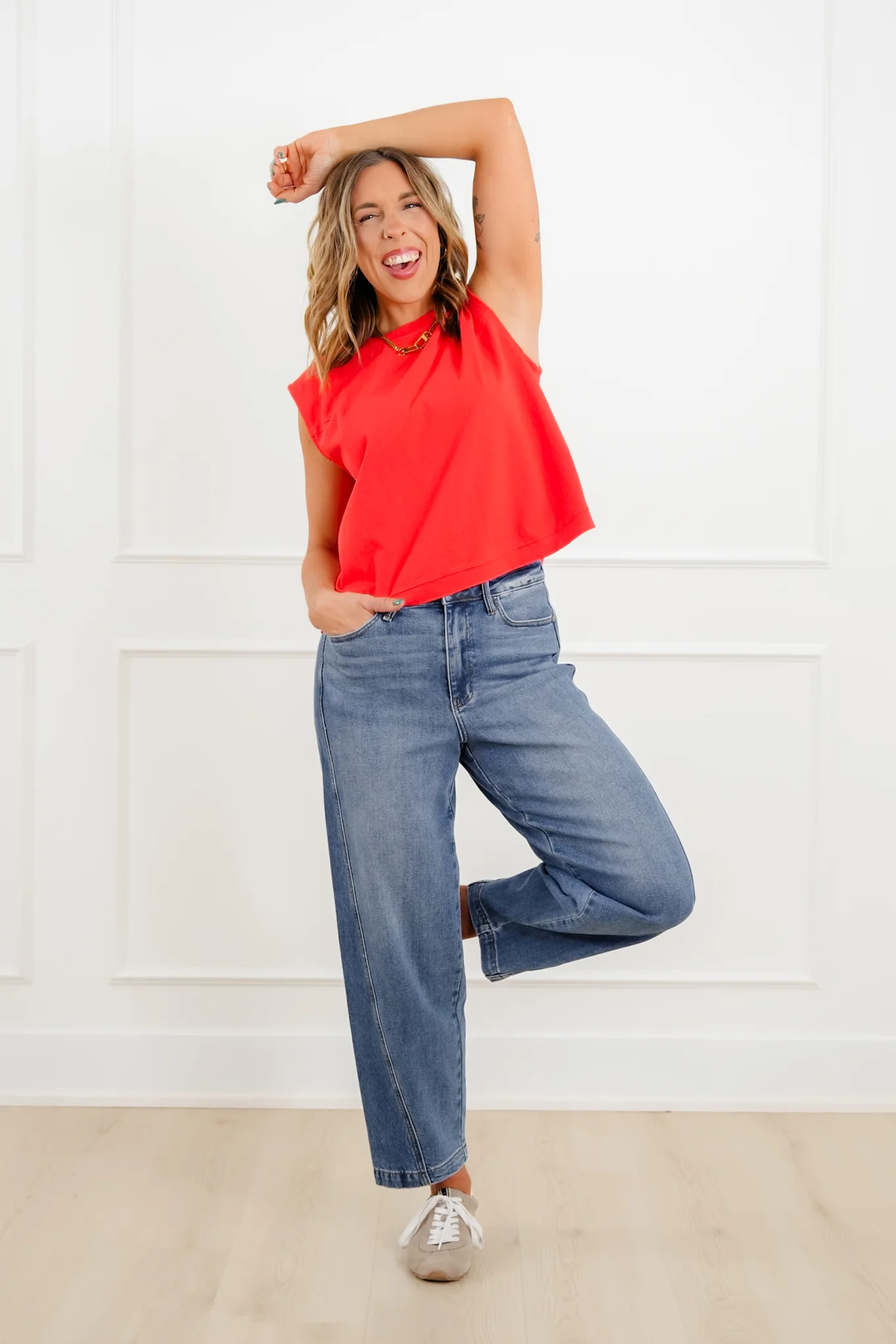 Judy Blue High Rise Medium Wash Rigid Magic Panel Barrel Jeans - Image 2