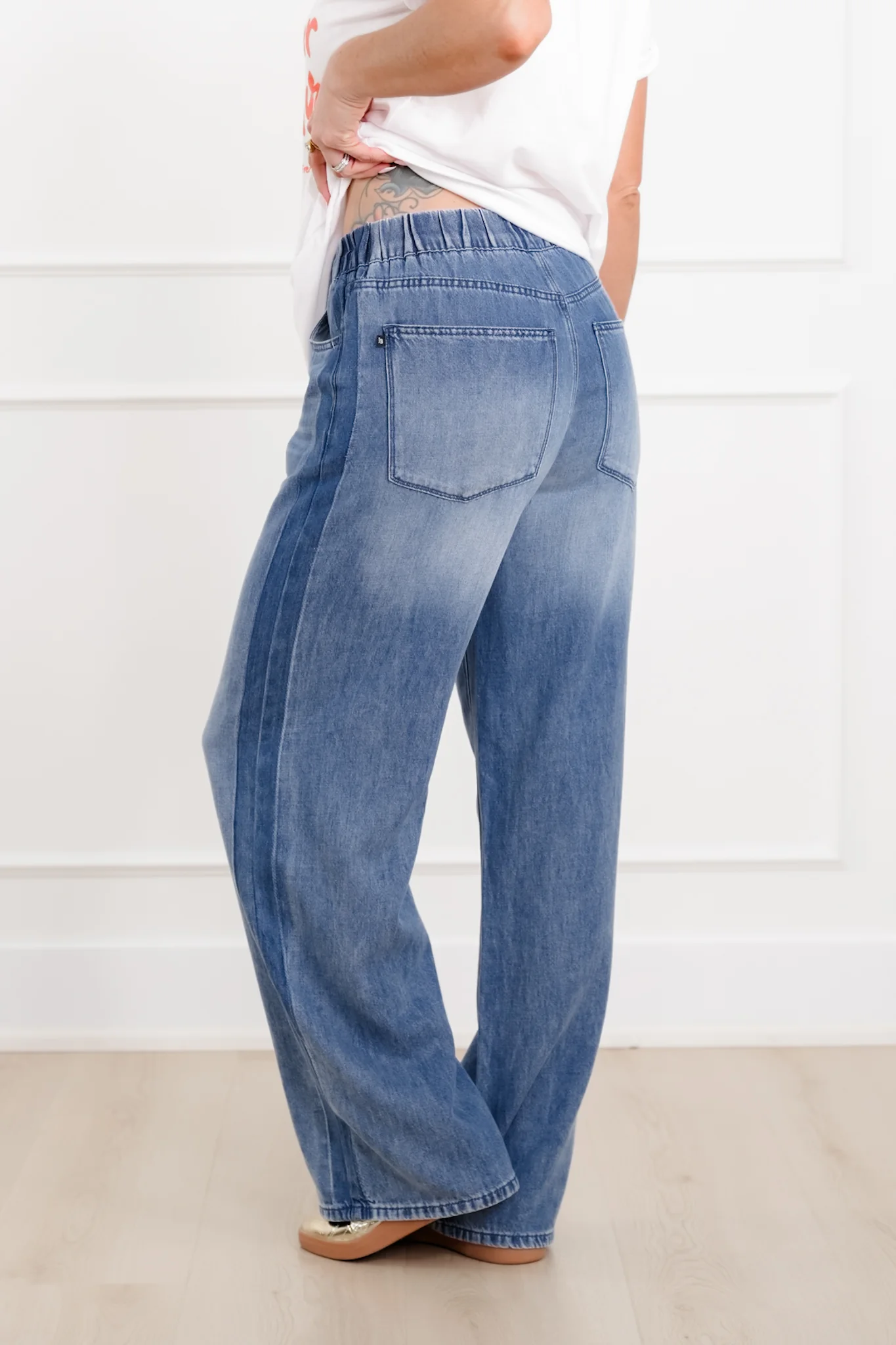 Judy Blue The Danielle High Rise Medium Wash featherweight  Wilhelmina Elastic Waistband with Side Panels - Image 4