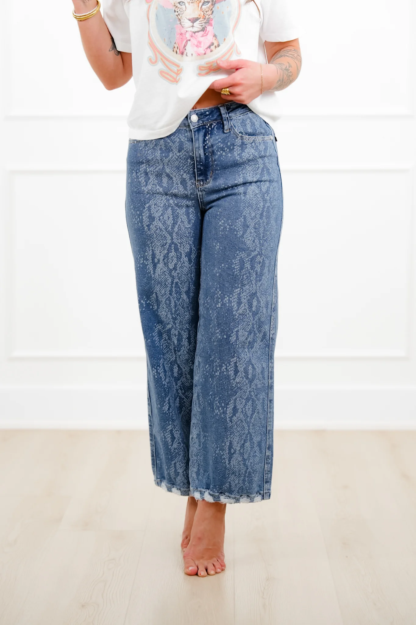 Judy Blue High Rise Snake Print Wide Leg Ankle Jeans - Image 3