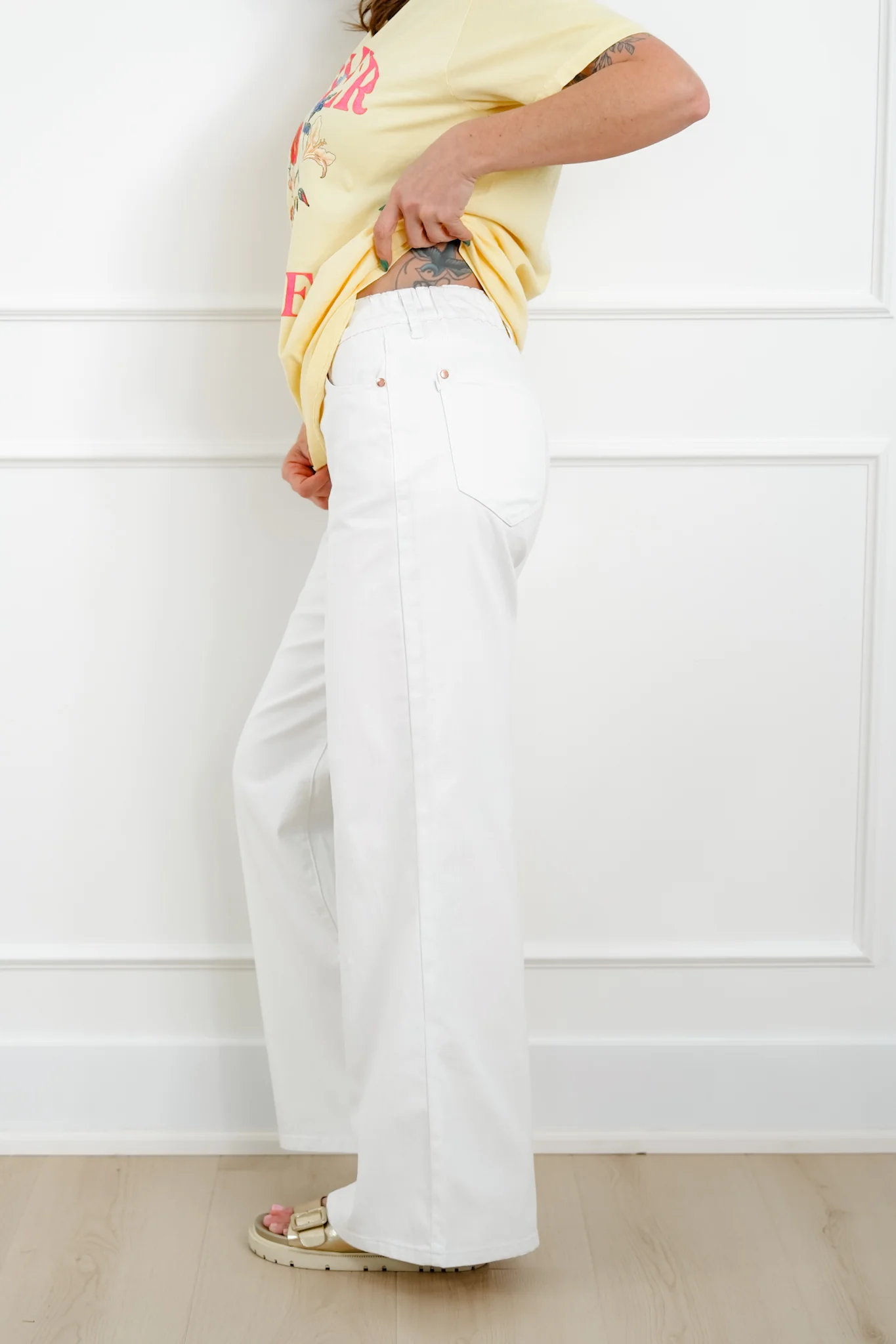 Judy Blue The Sunday Stroll High Rise Multiple Inseam White Featherweight Palazzo Jeans with Elastic Waistband - Image 5