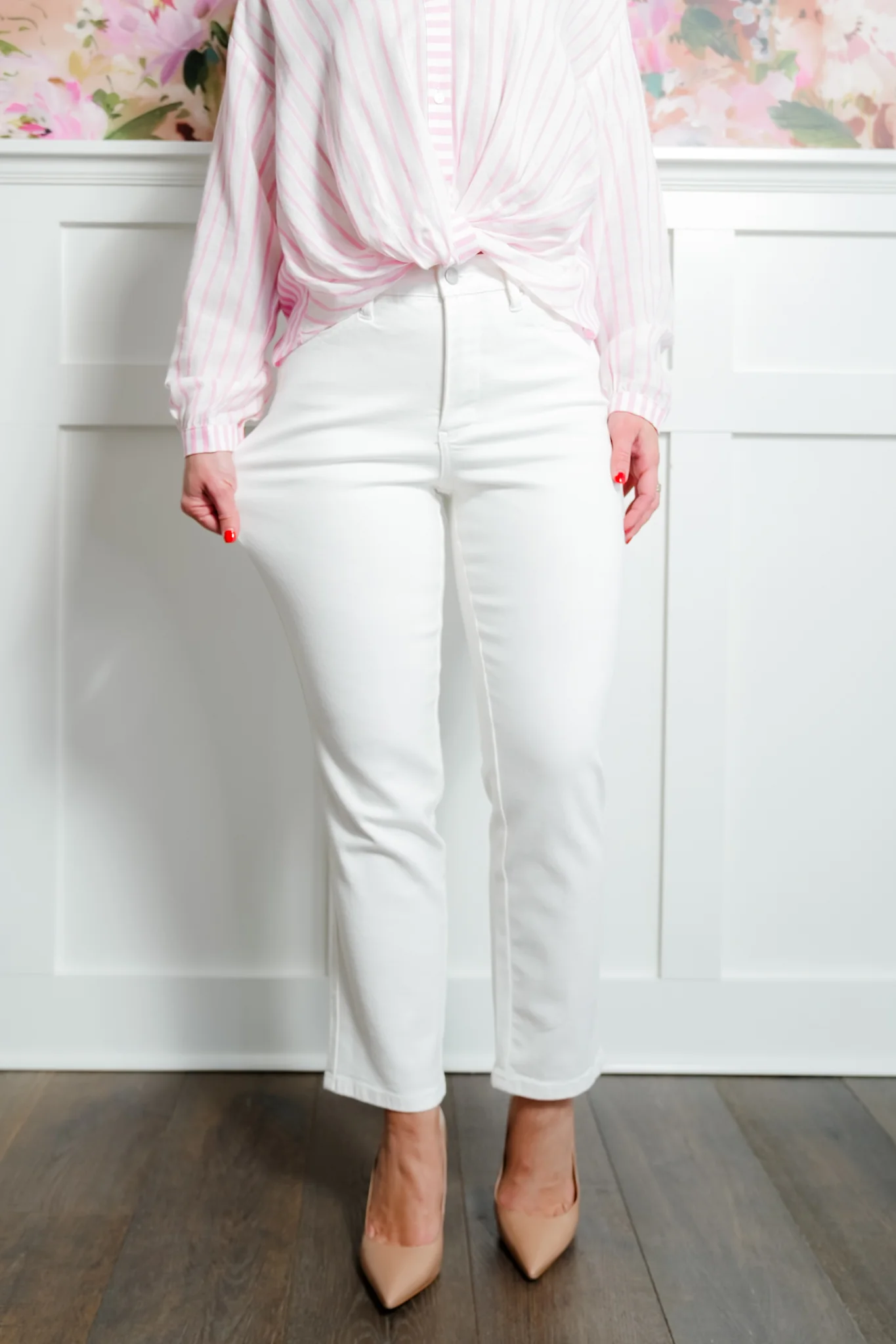 Judy Blue The Cape Cod  High Rise White Tummy Control Ankle Straight Leg Jeans - Image 6