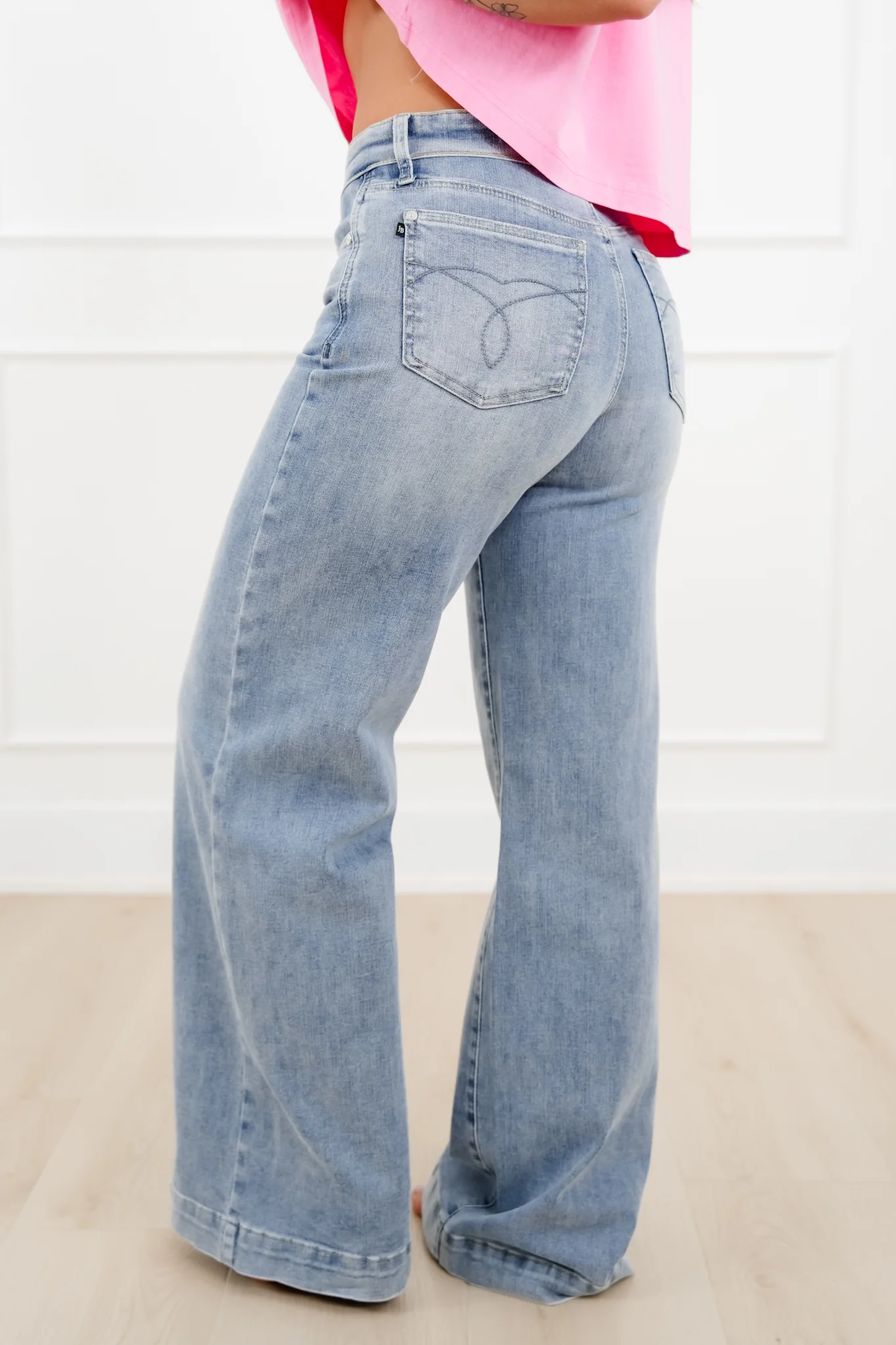 Judy Blue Mid Rise Light Wash Retro Wide Leg Jeans with Fold Over Waistband - Image 8