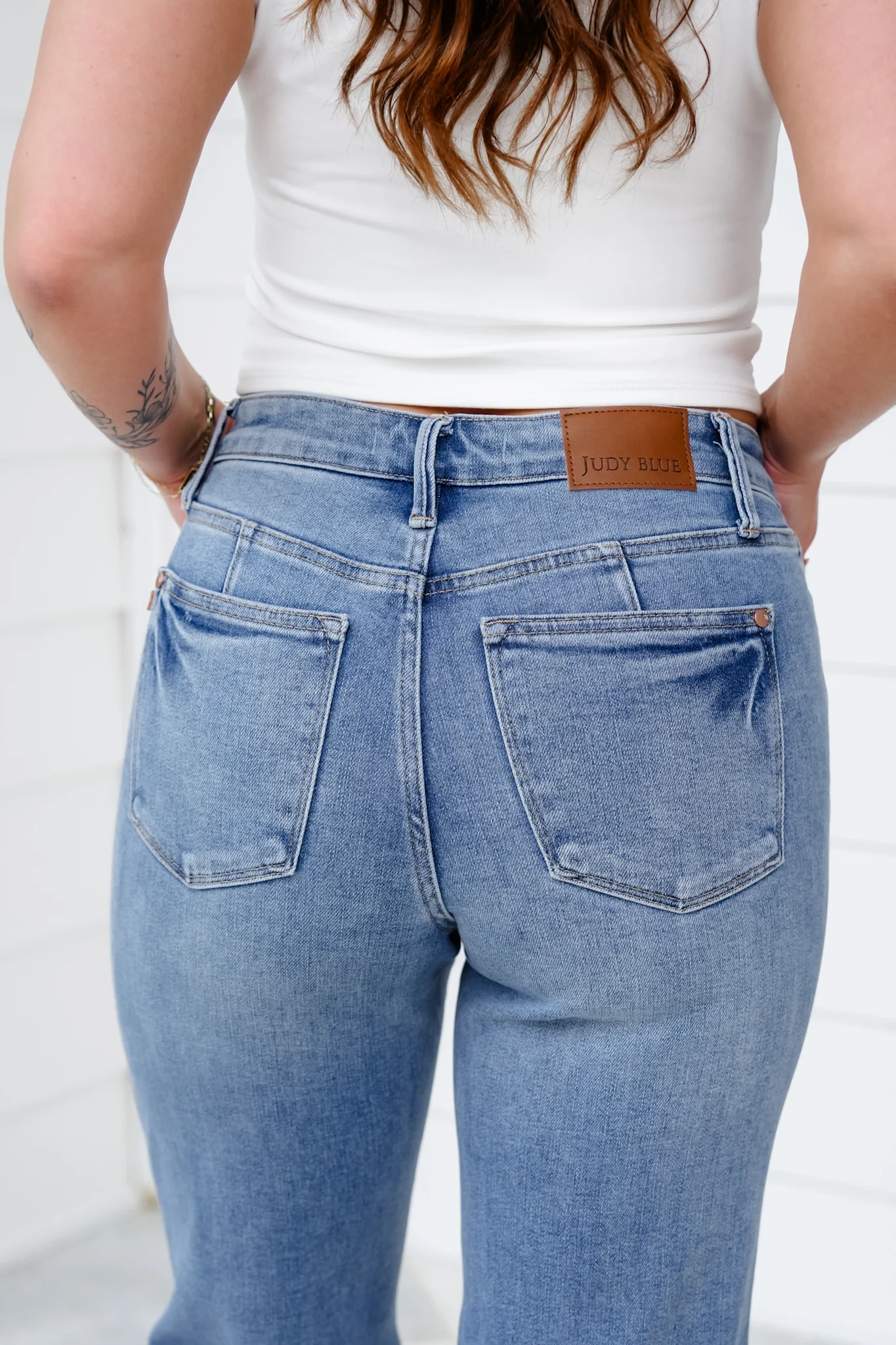 Judy Blue Petite/Reg The Karly Mid Rise Medium Vintage Wash Tummy Control Straight Leg Jeans - Image 6