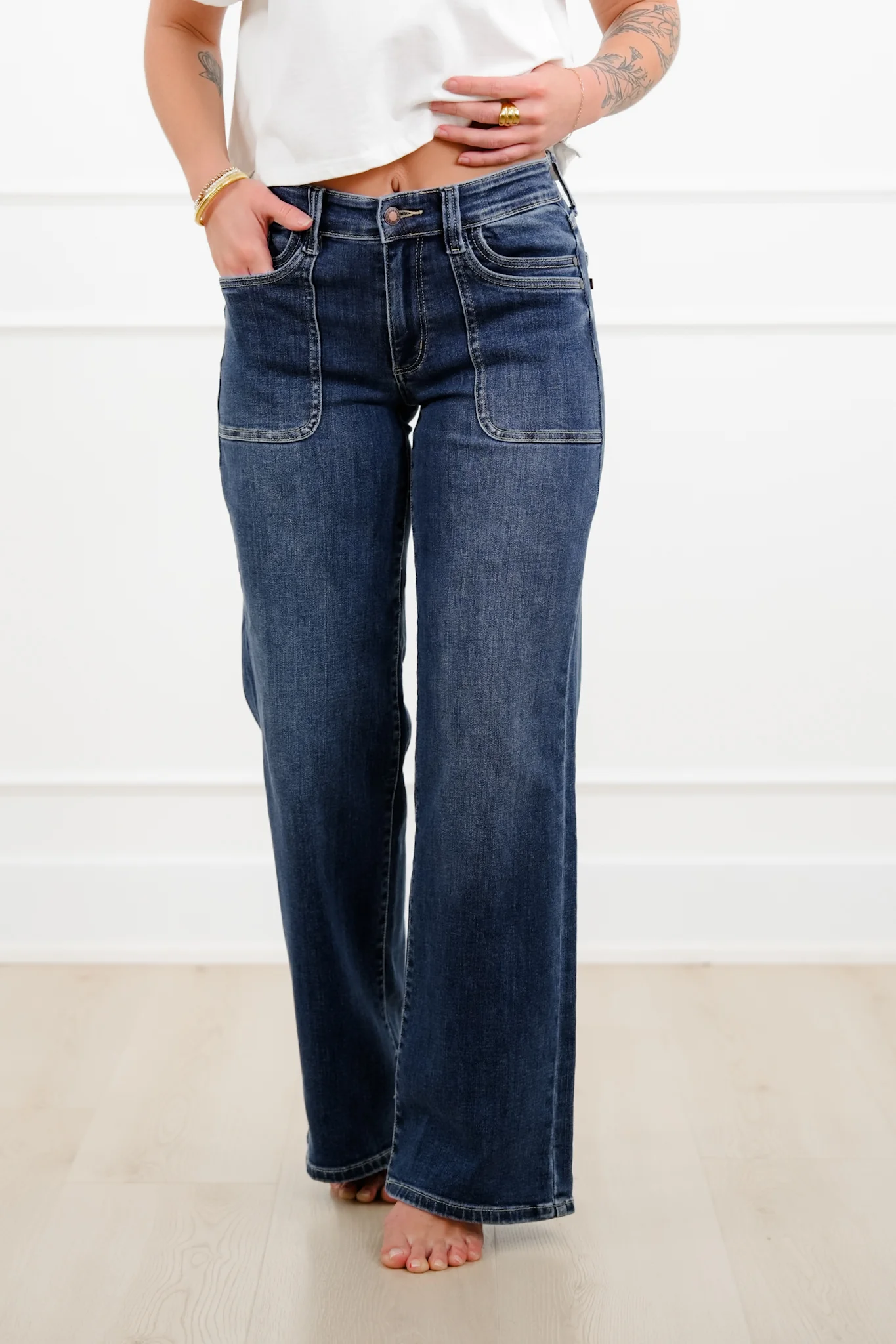 Judy Blue The Zoe Mid Rise Medium Wash 90's Straight Leg Jeans with Double Front Patch Pockets - Image 8