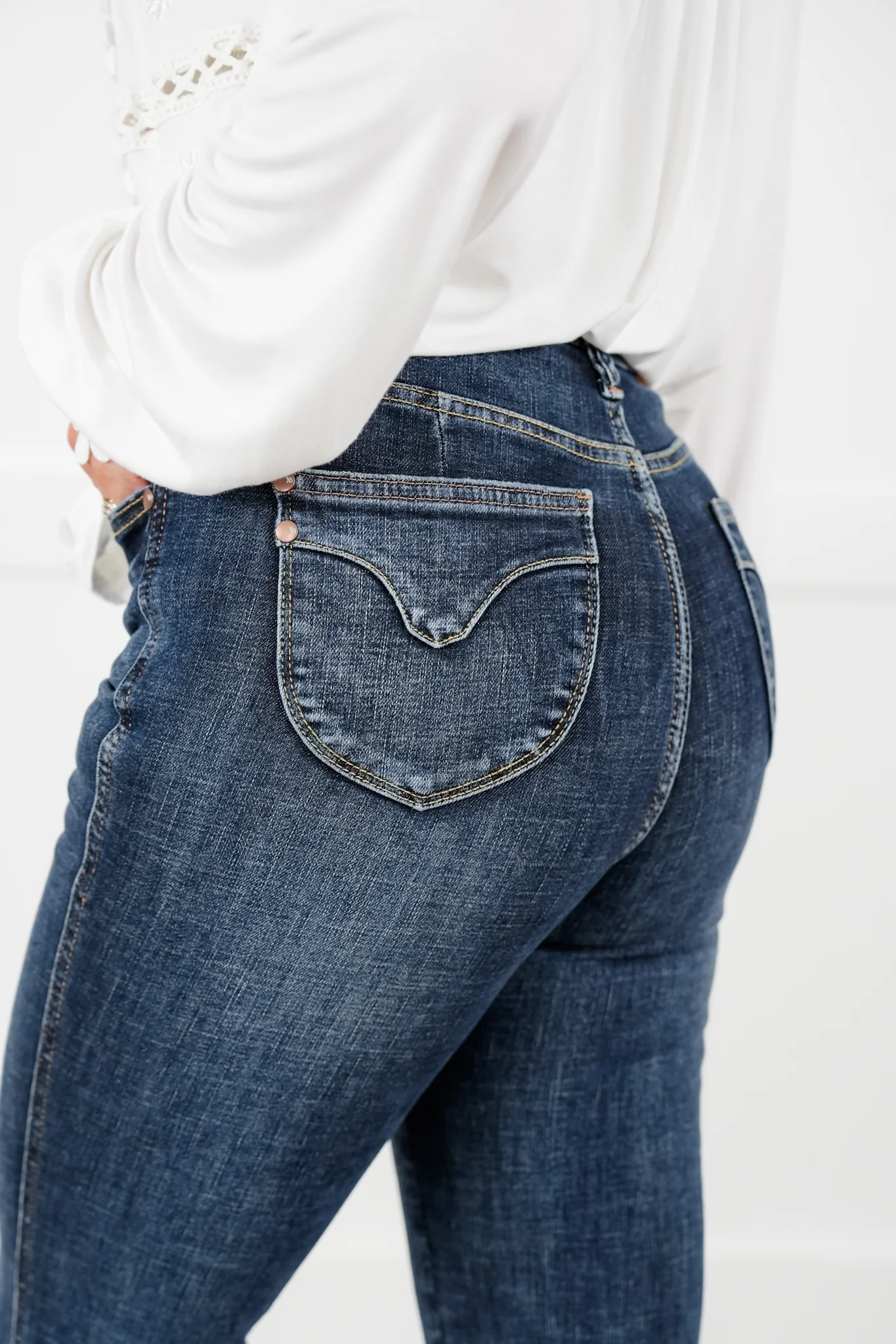 Restock! Judy Blue The Amelia Dark Wash Tummy Control Flare Jeans with Booty Lifting - Image 3
