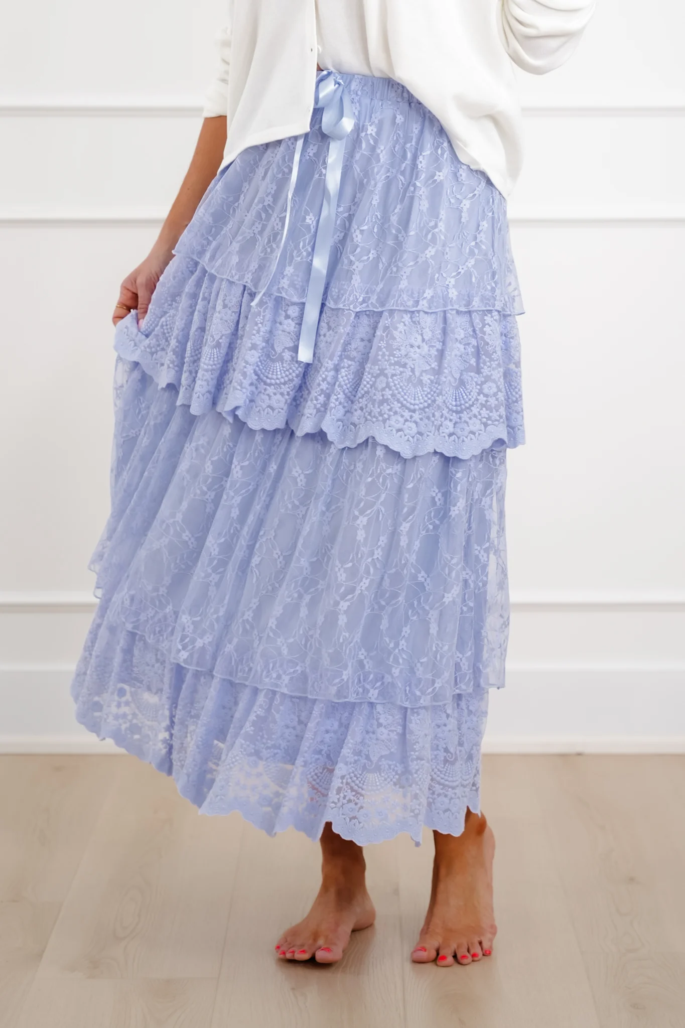 Lace Elastic Waist Tiered Maxi Skirt - Image 3