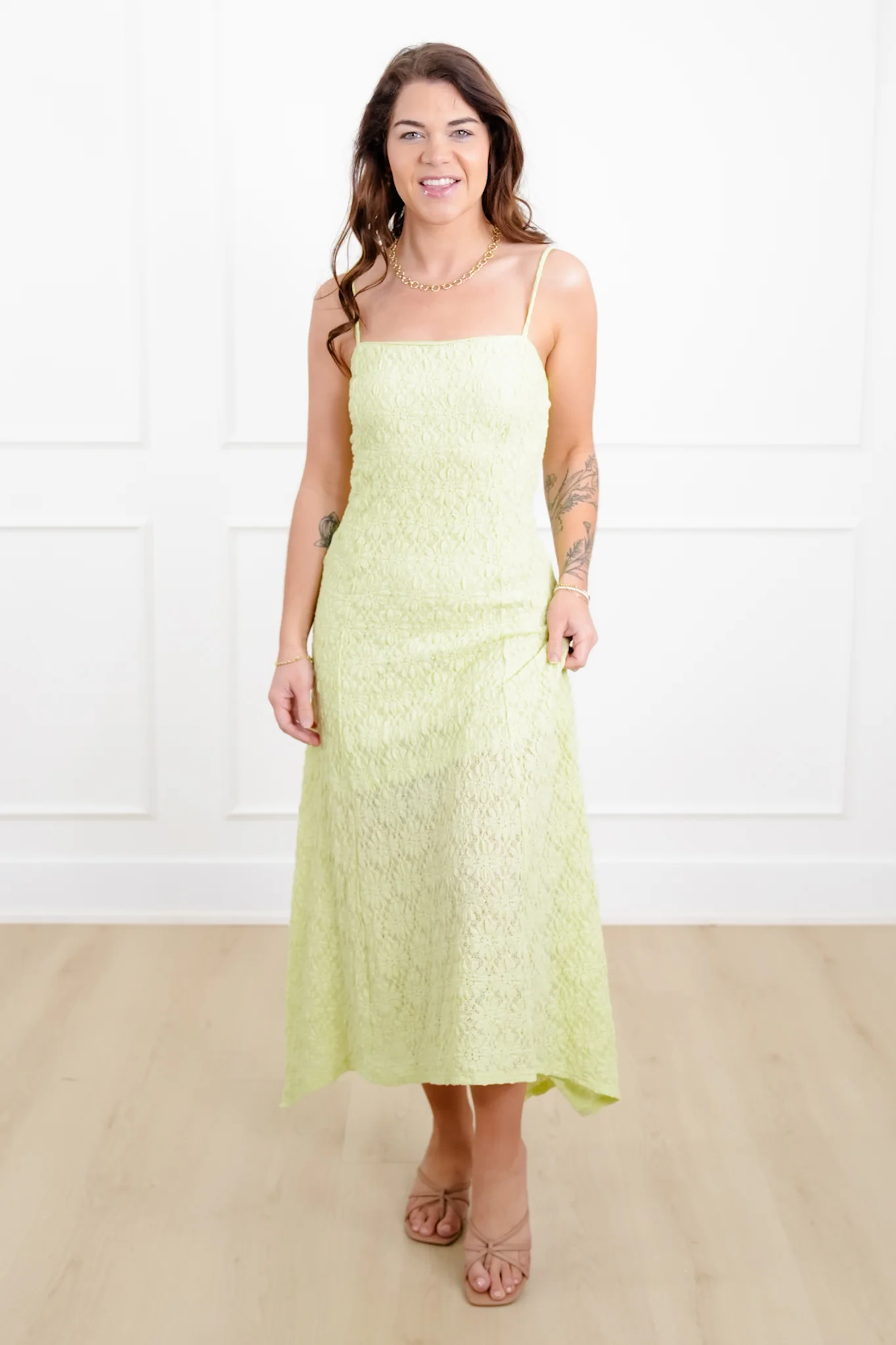 Lace Sleeveless Midi Dress with Handkerchief Hem - Image 6