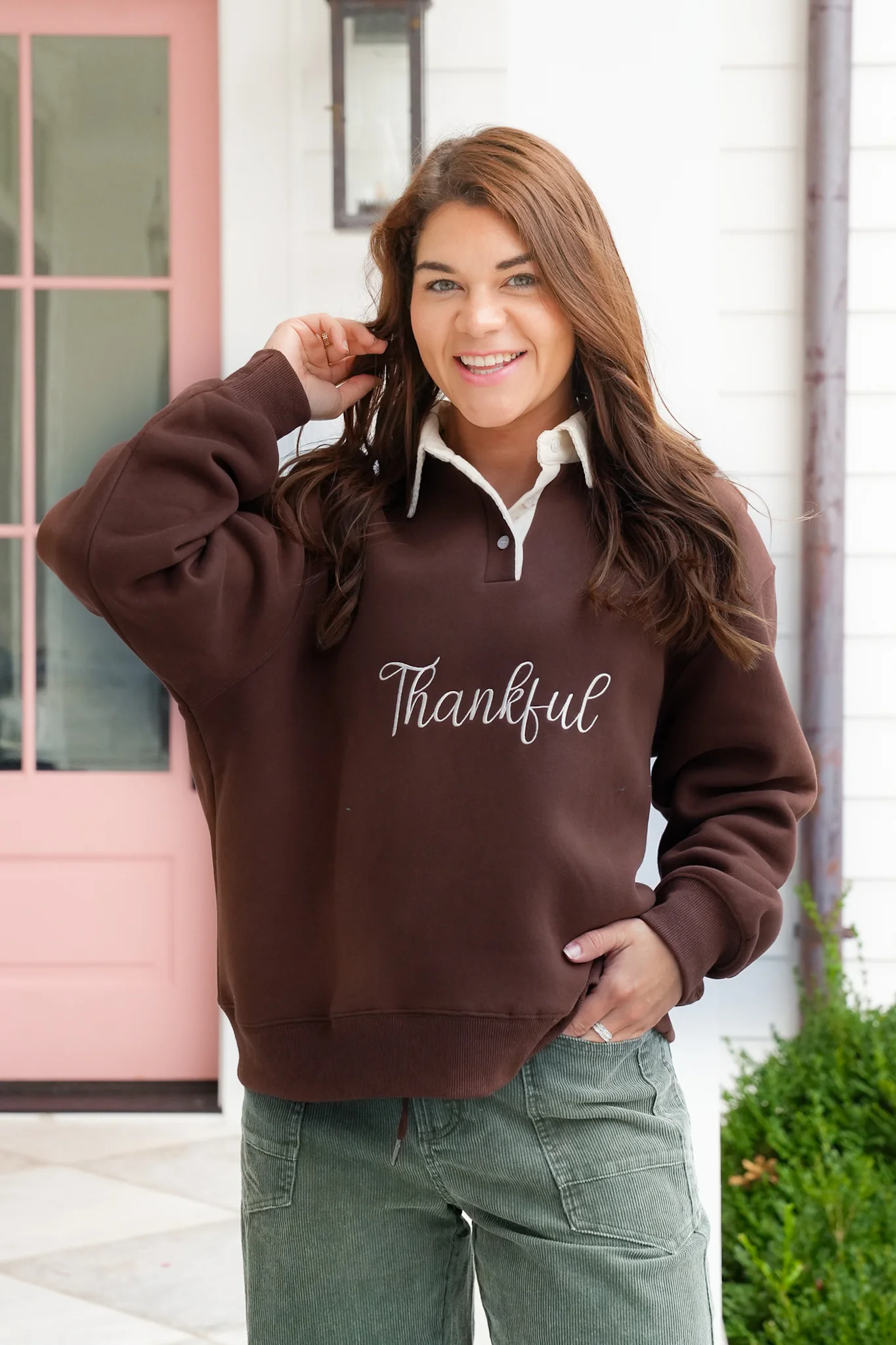 Long Sleeve Embroidered "Thankful" Collared Sweatshirt - Image 8