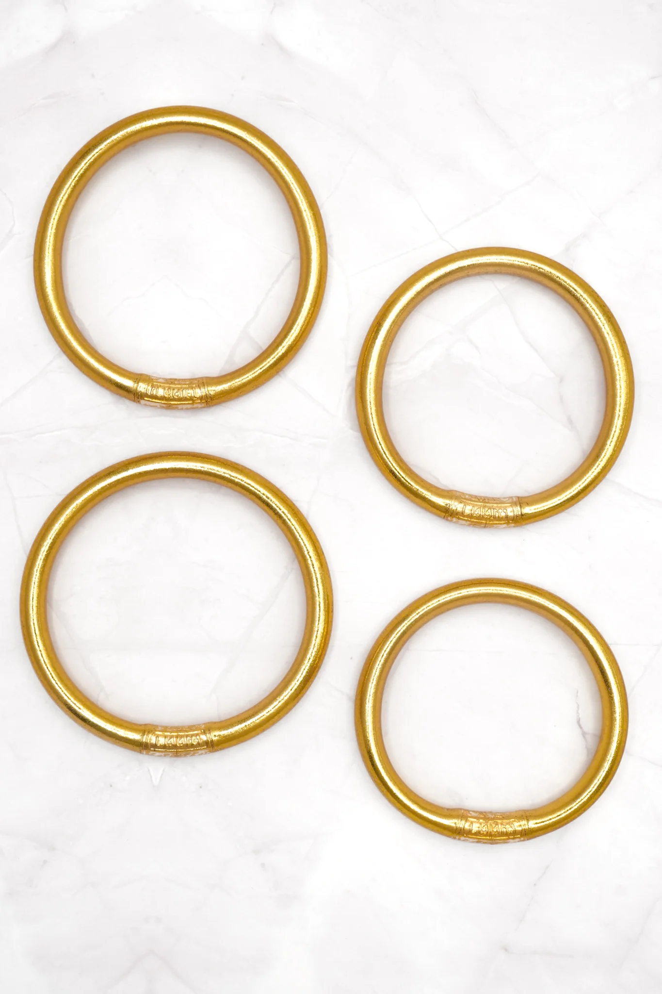 Luxe Hold Bangle Bracelet - Image 3