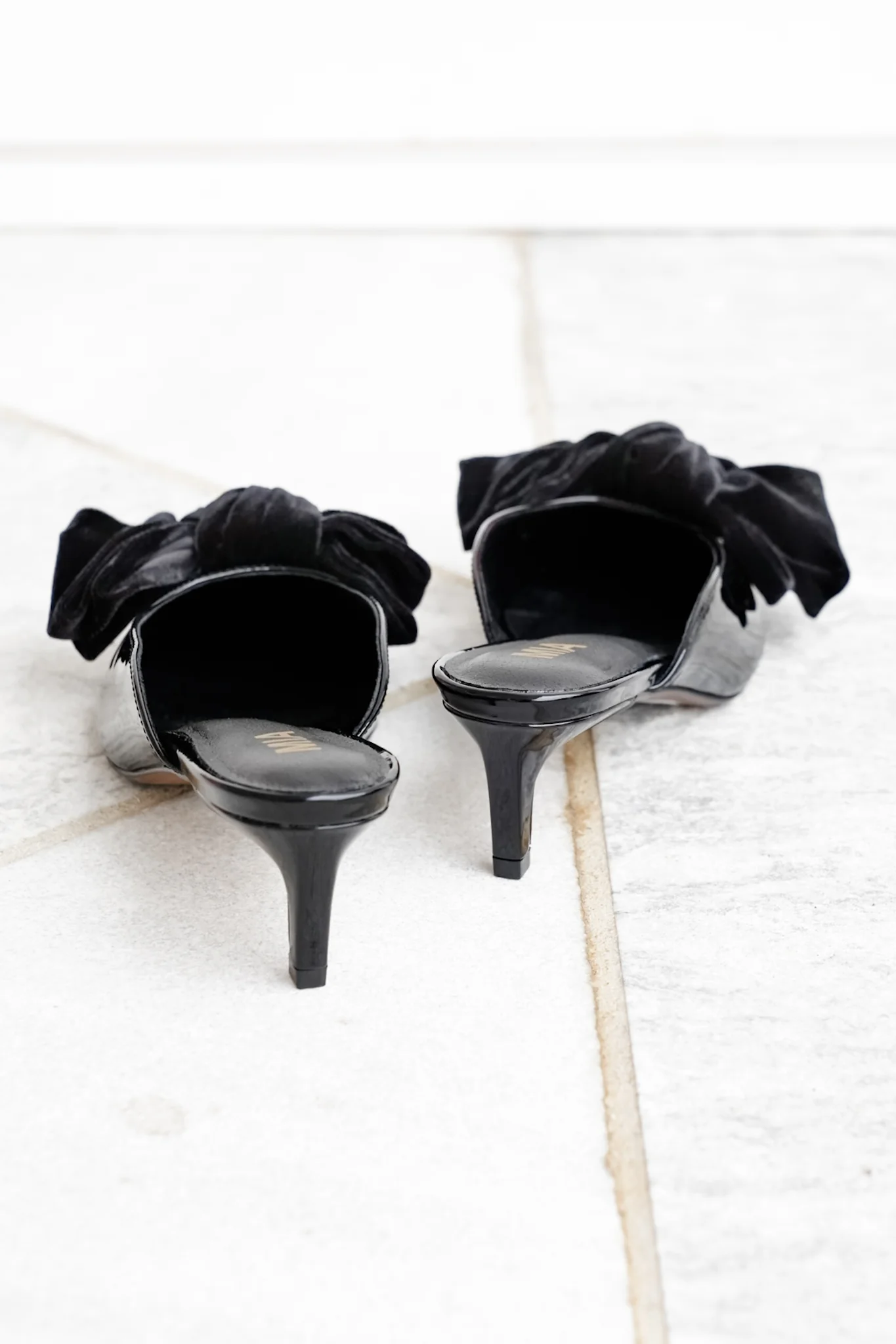 MIA Patent Vegan Leather Pointed Toe Mule with Velvet Bow - Image 4