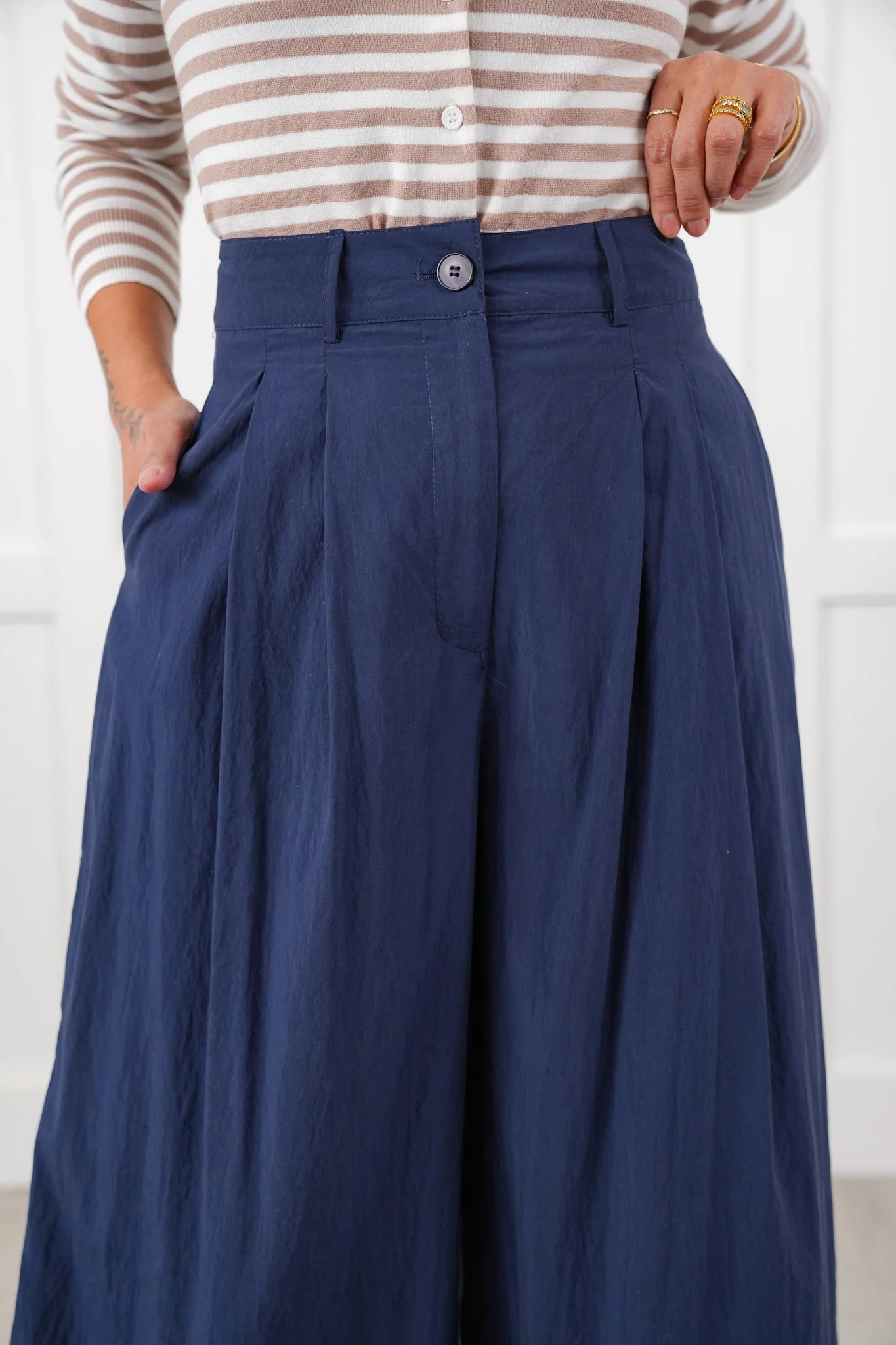 Navy Pleated High Waist Wide Leg Pants - Image 3