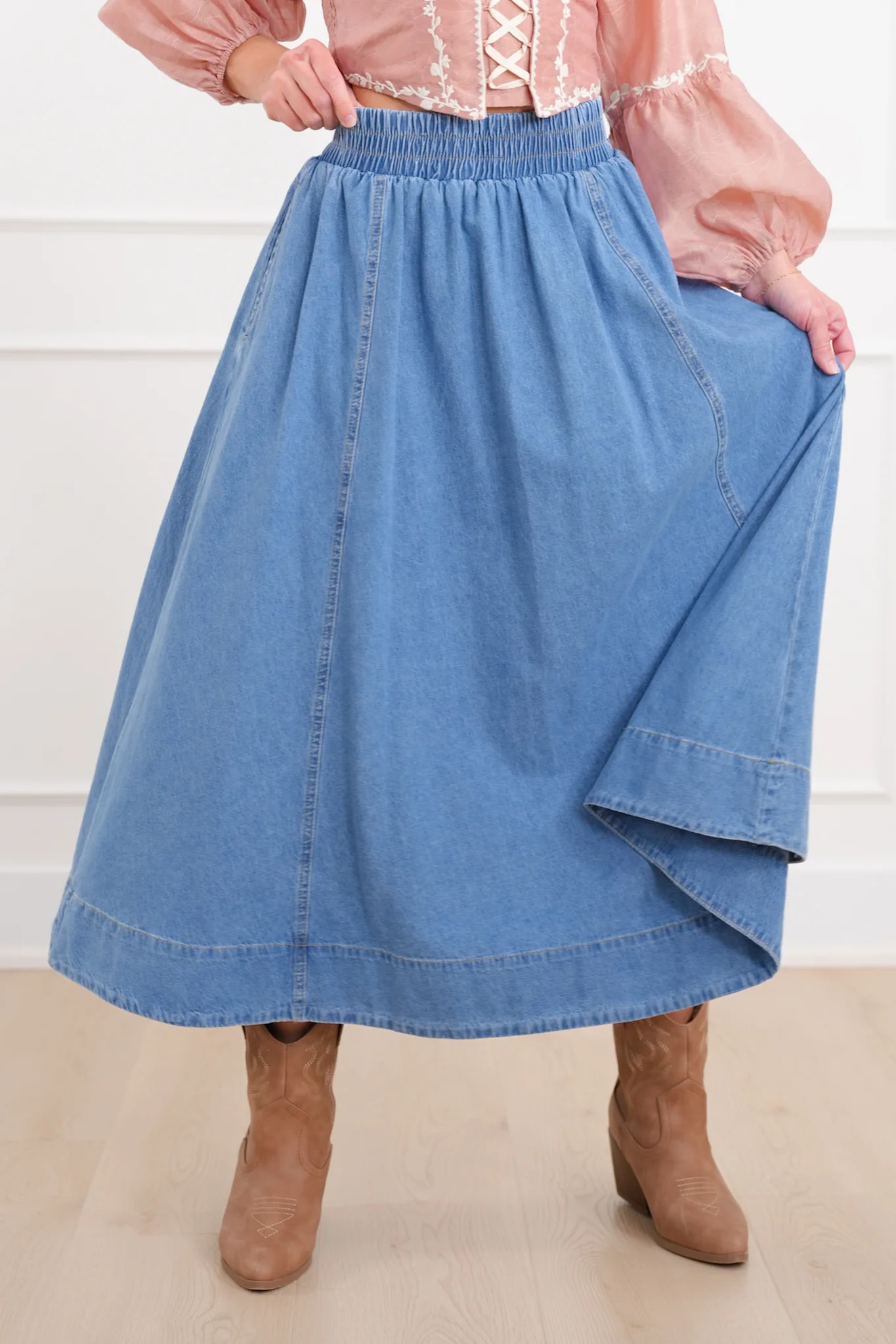 Plus/Reg Elastic Waist Midi Skirt with Side Pockets - Image 3