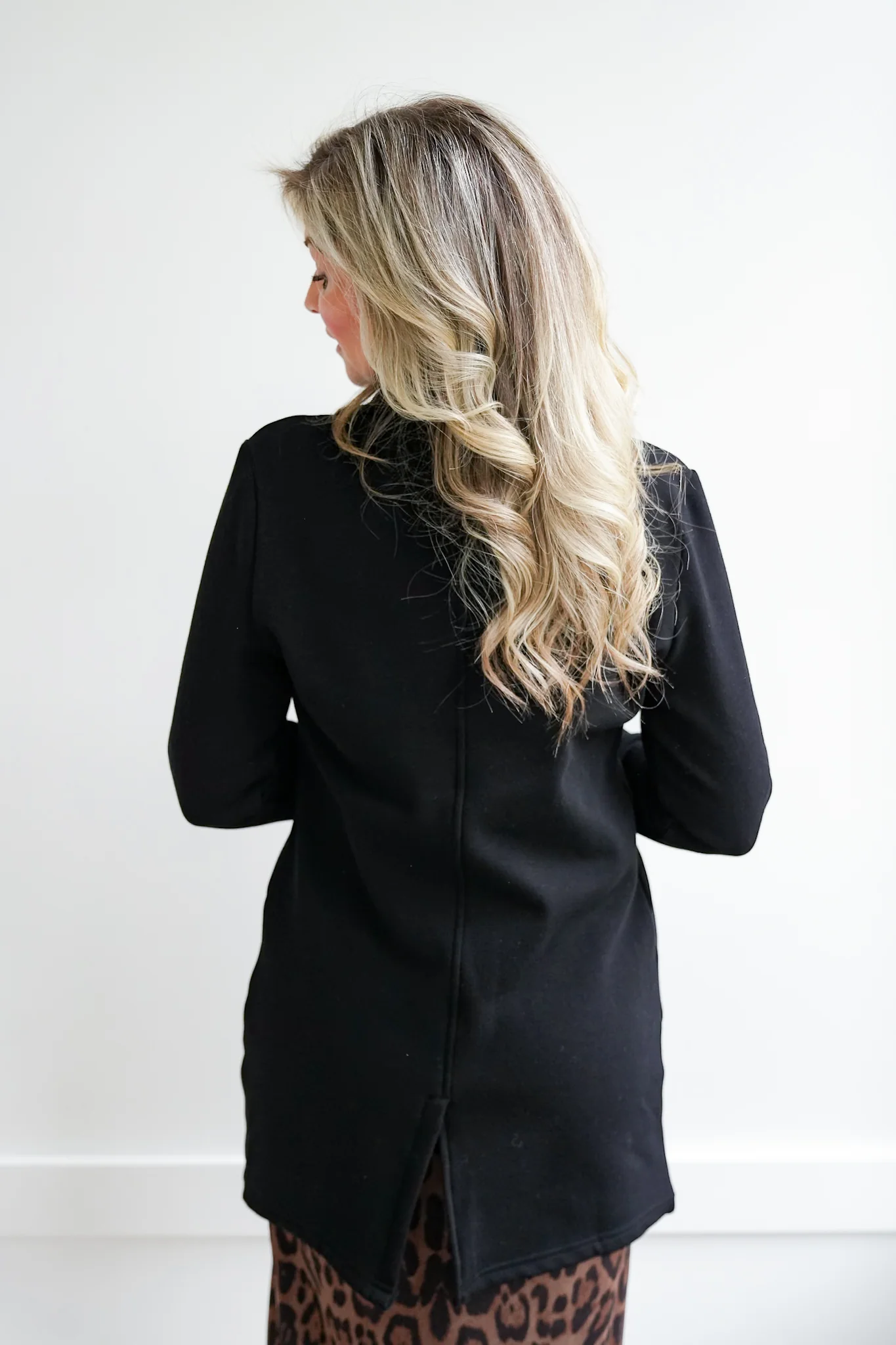 Plus/Reg Black Knit Long Sleeve Double Breasted Blazer - Image 4