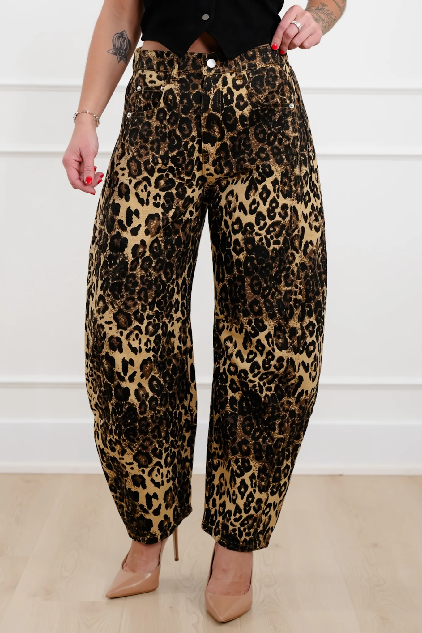 Plus/ Reg Brown Leopard Print Barrel Jeans - Image 3