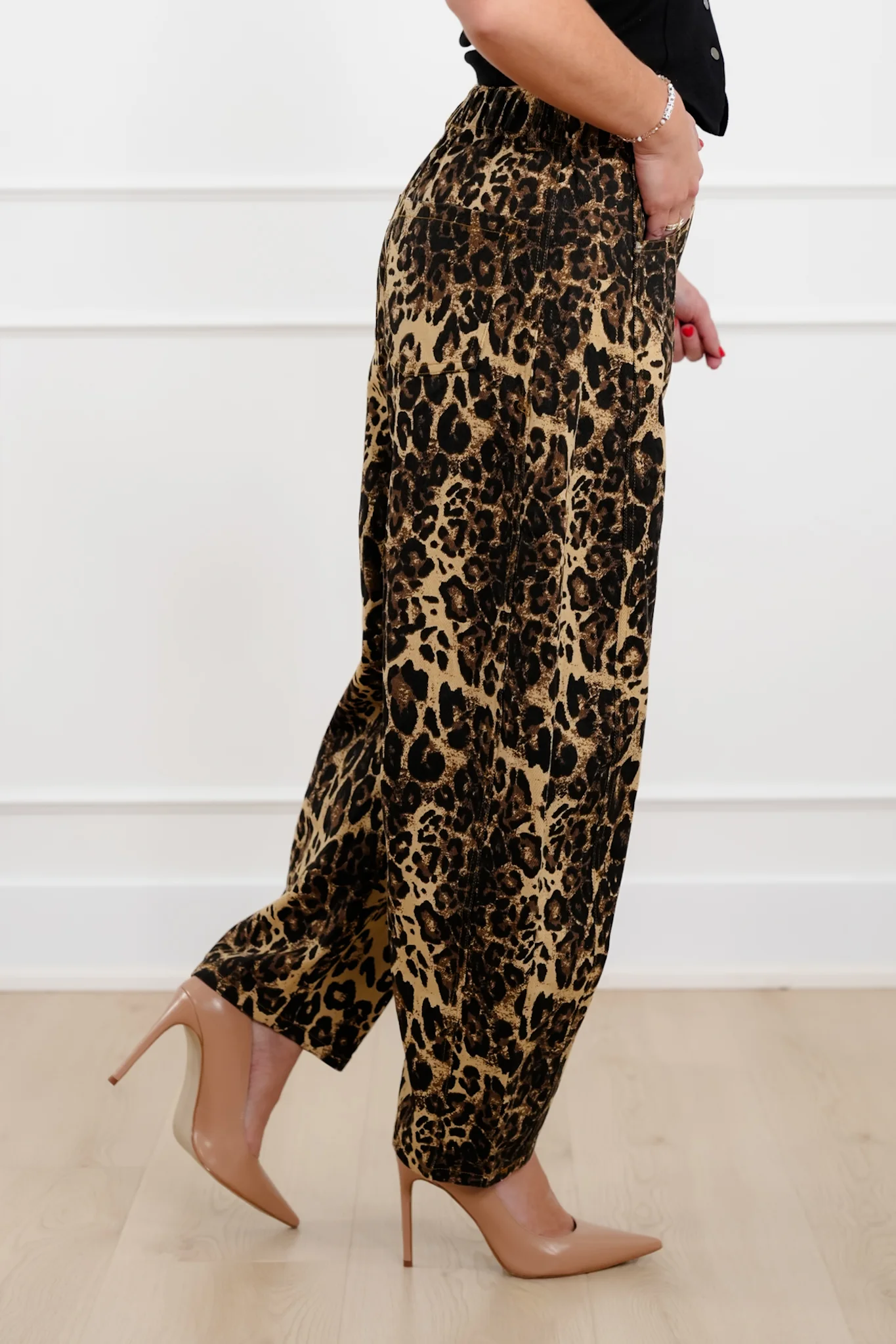 Plus/ Reg Brown Leopard Print Barrel Jeans - Image 7