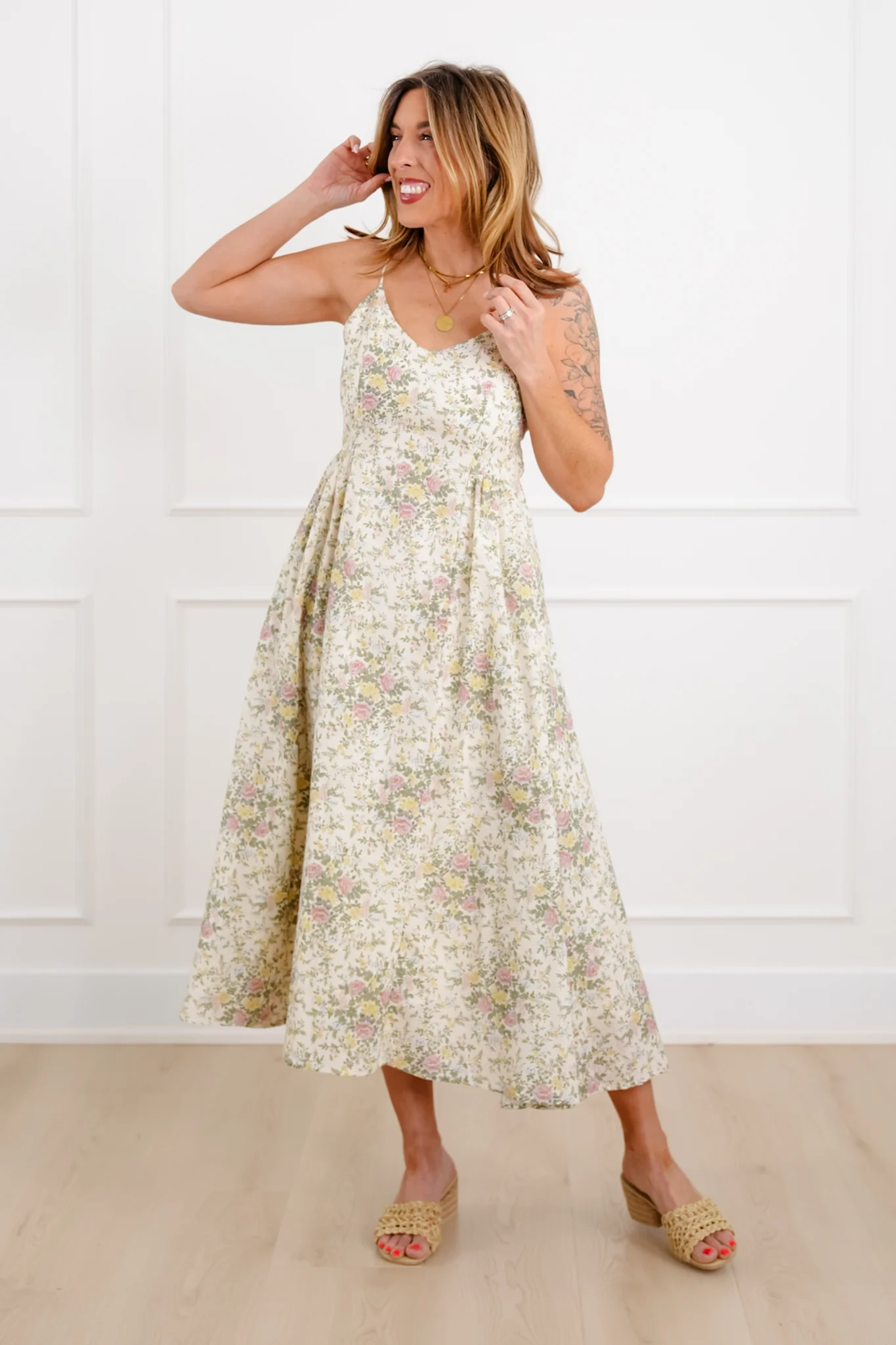 Plus/Reg Floral Pattern Sleeveless Midi Dress - Image 8
