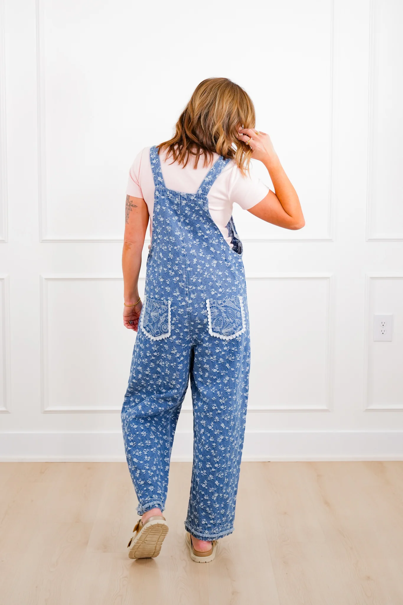 Plus/Reg Floral Relax Fit Jumpsuit with Lace Trim - Image 5