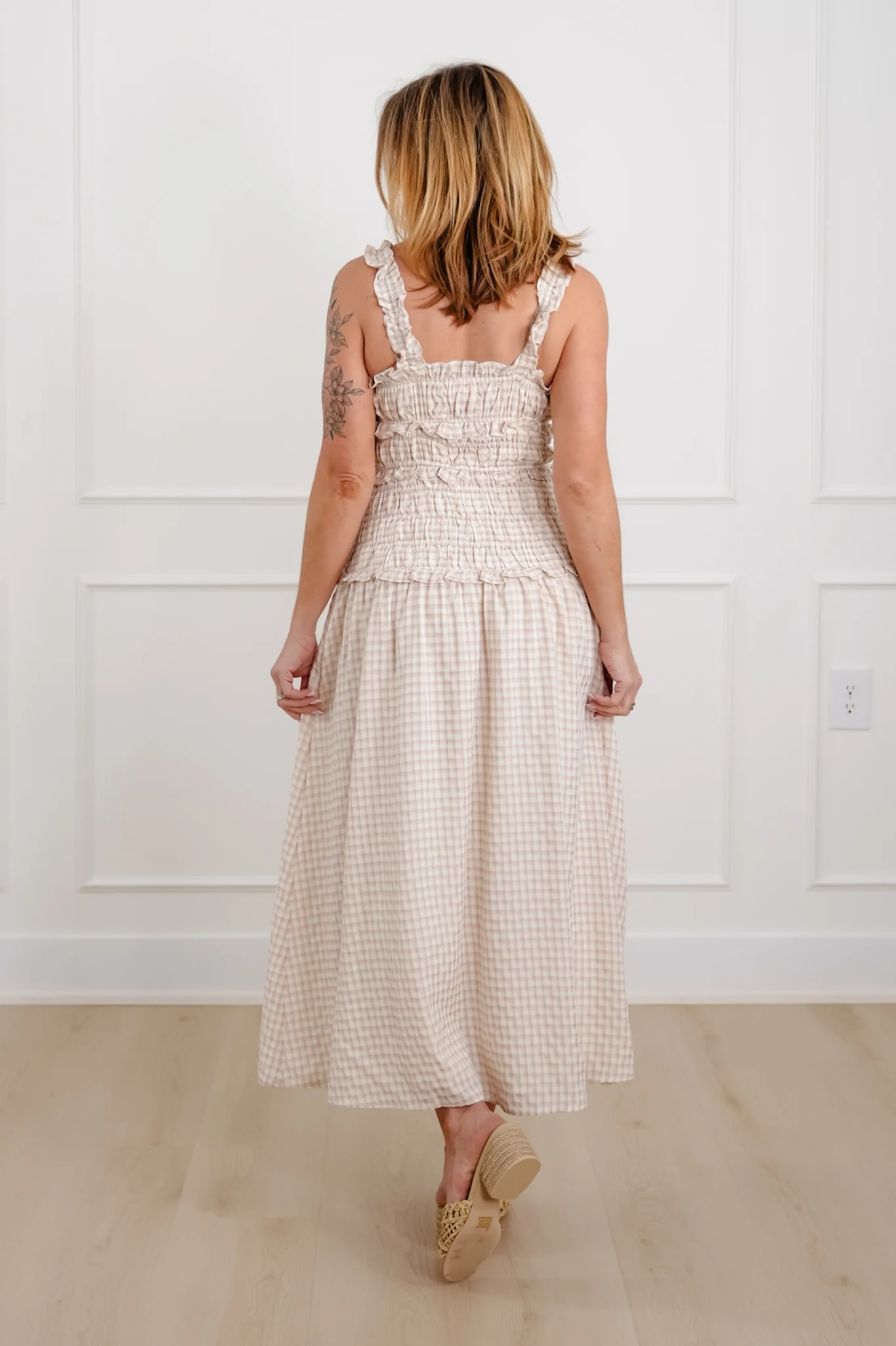 Plus/Reg Gingham Print Sleeveless Ruffle Maxi Dress - Image 3